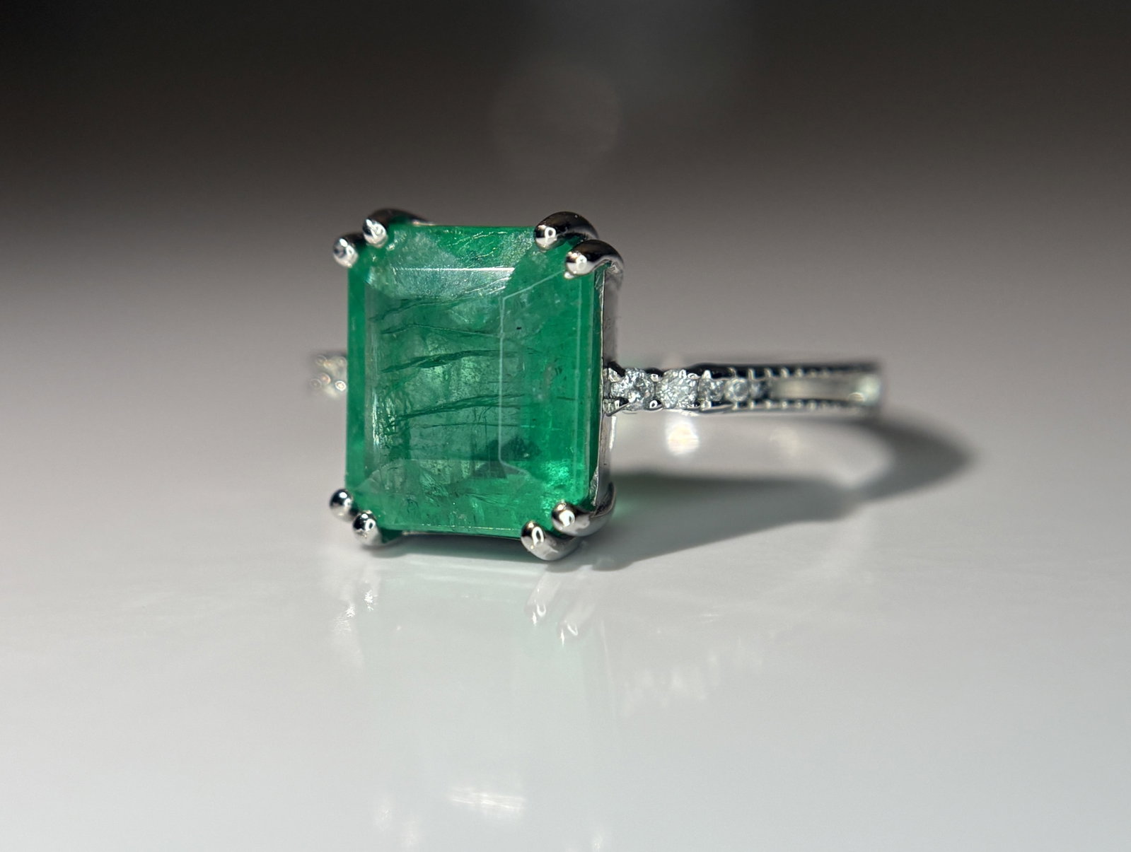Beautiful 3.20 CT Natural Emerald Ring With Natural Diamonds & Platinum 950 - 6