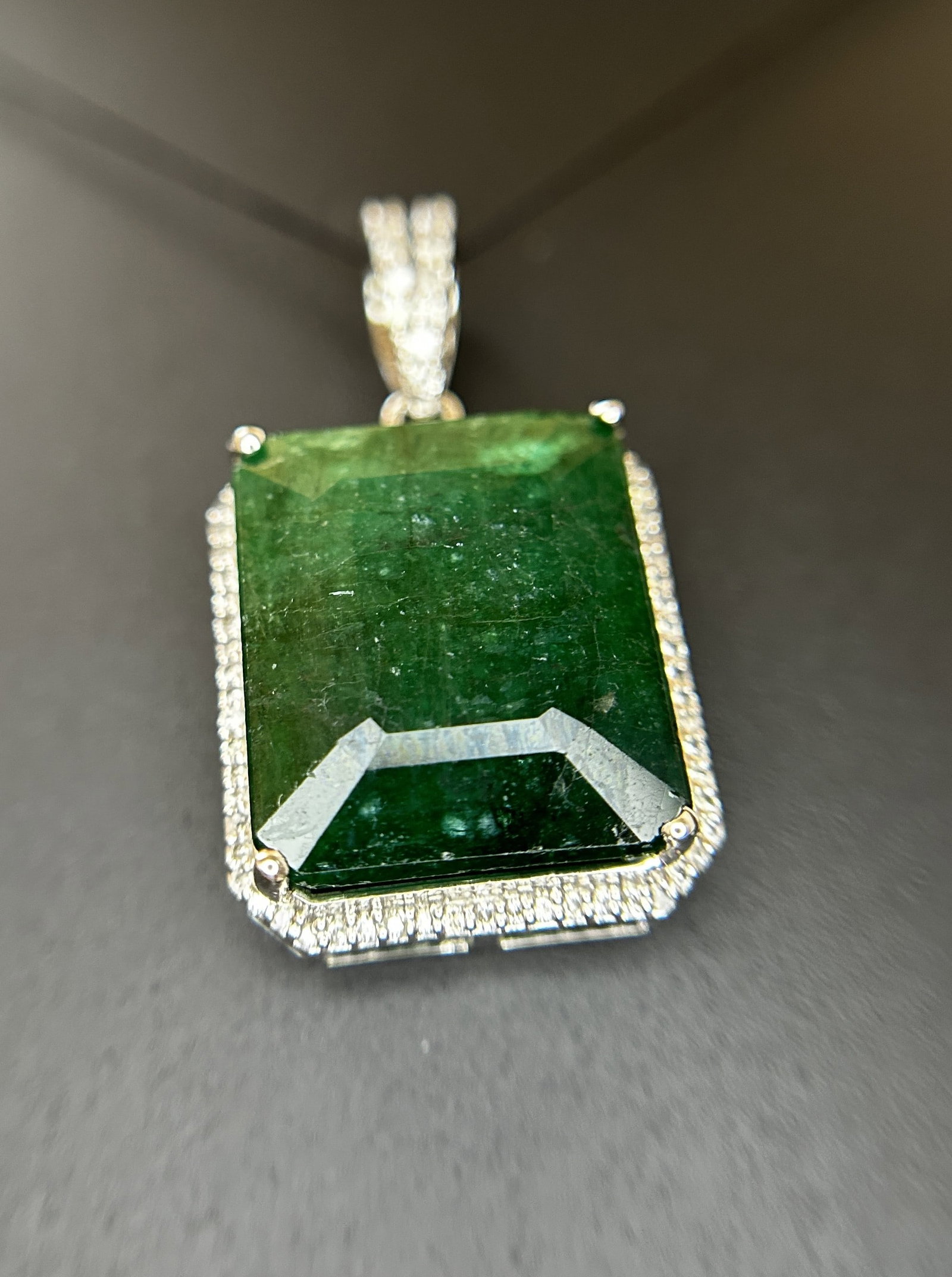 Beautiful 14.39 ct Natural Emerald With Natural Diamonds & 18k Gold - 5