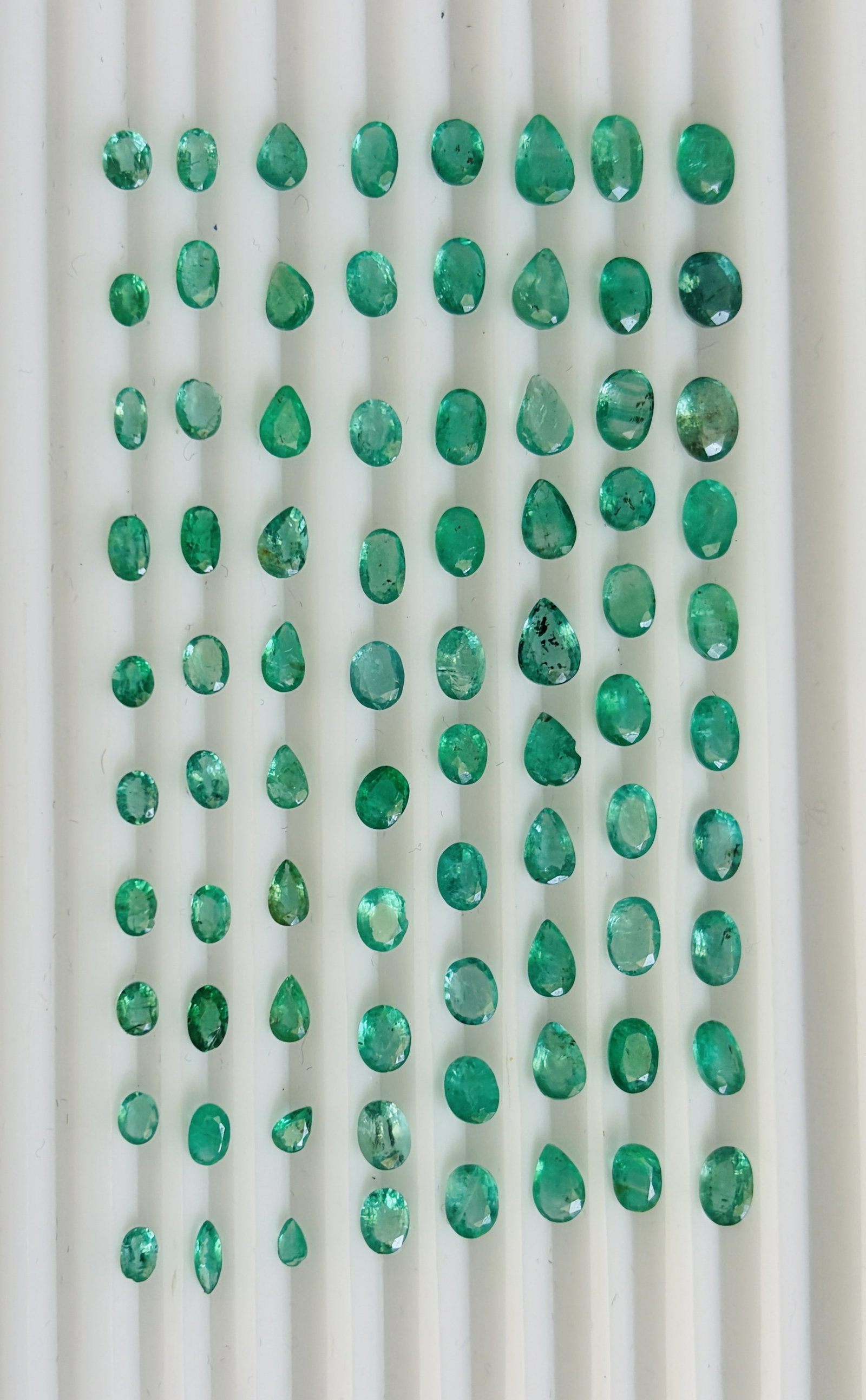 29.10ct Natural Emeralds - 7