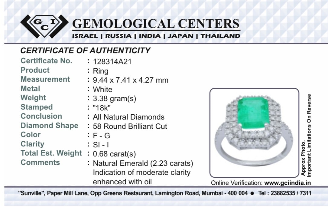 Beautiful Natural Columbian Emerald 2.23 CT With Natural Diamonds & 18k Gold - 14
