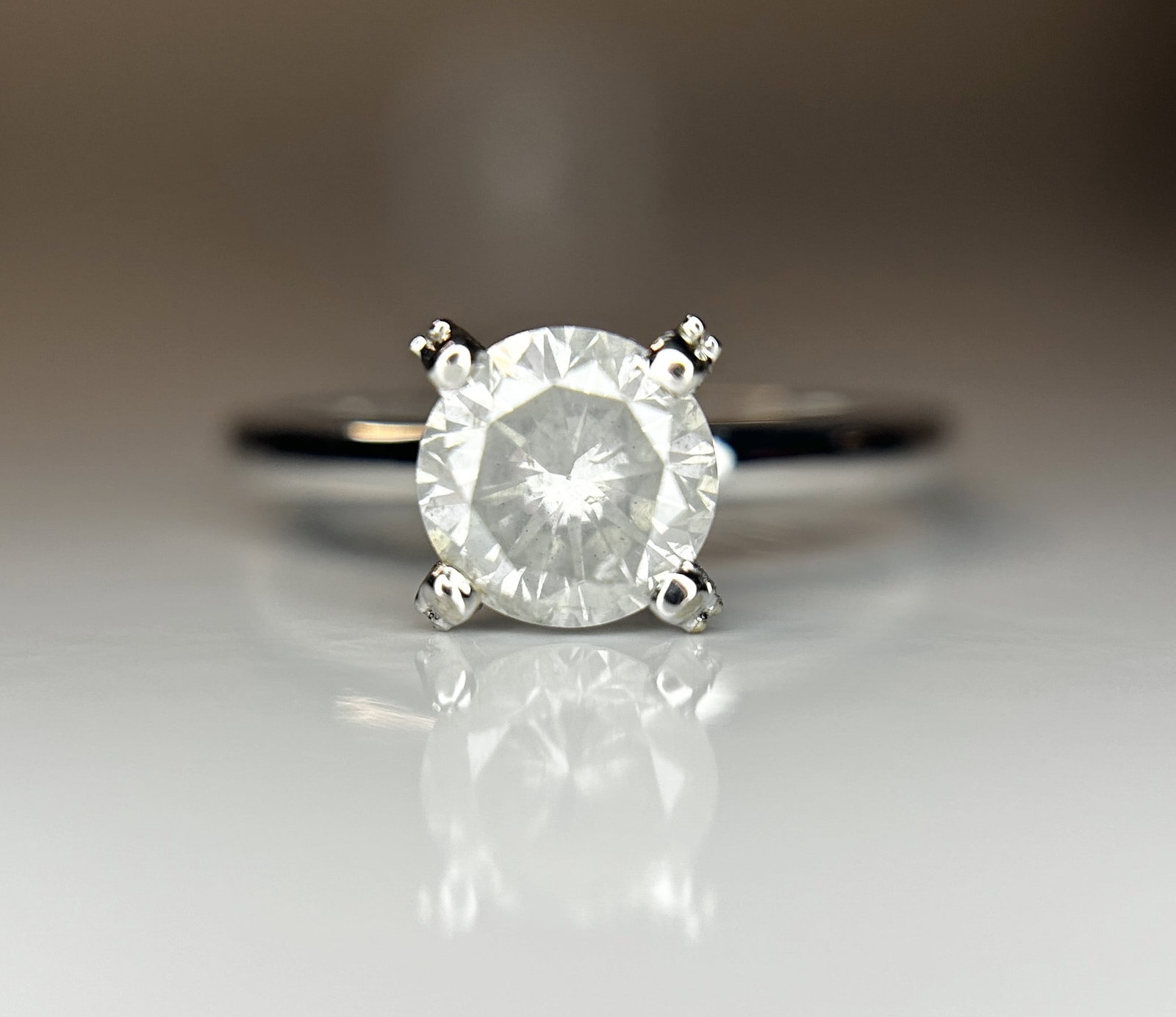 Beautiful 1.19ct Untreated Natural Solitaire Diamond & 18k Gold - 2