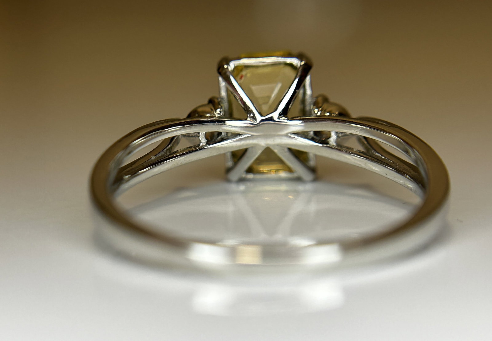 Beautiful 2.40ct Unheated Untreated Natural Ceylon Yellow Sapphire Diamonds & 950 Platinum - 5