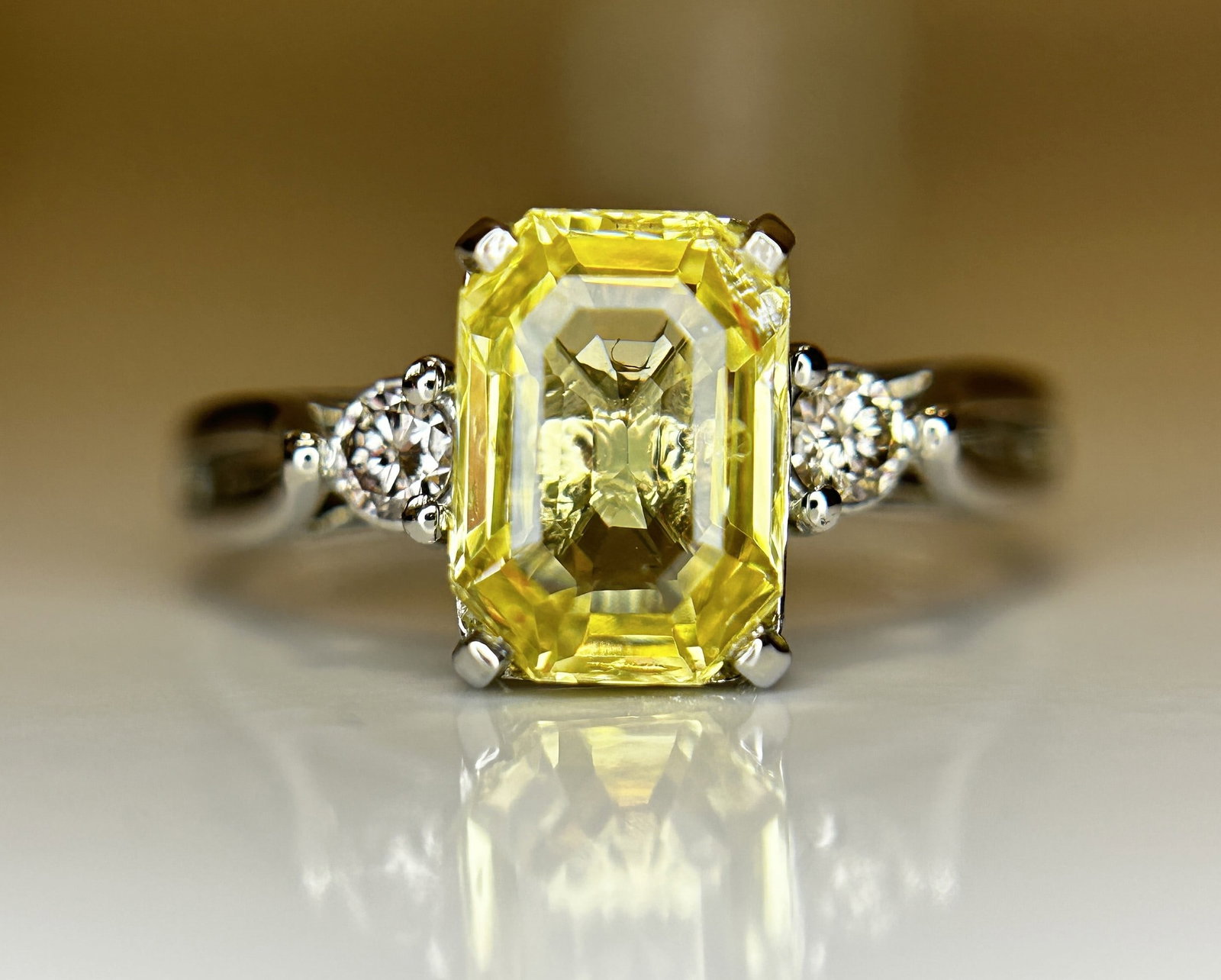 Beautiful 2.40ct Unheated Untreated Natural Ceylon Yellow Sapphire Diamonds & 950 Platinum - 7