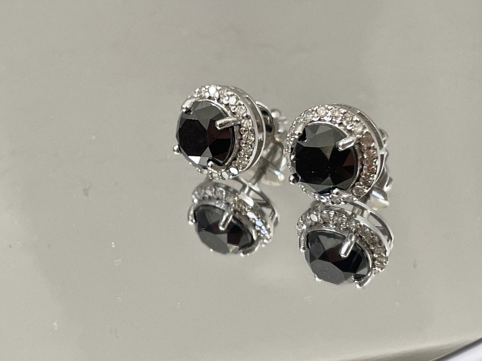 Beautiful Natural 3.84 CT Black Diamond Earrings Natural Diamonds & 18k Gold - 5