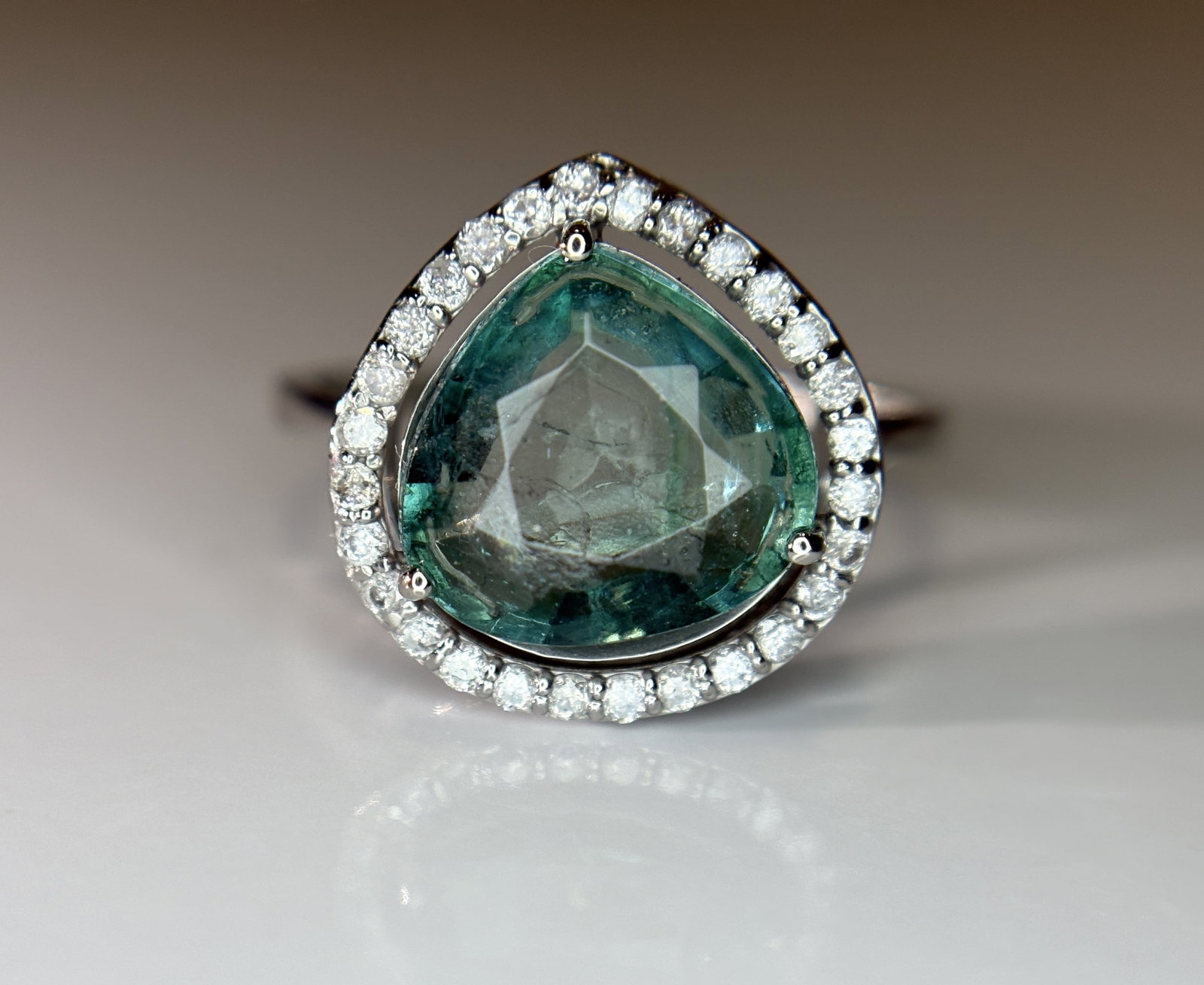 Beautiful 3.21 CT Natural Emerald Ring With Natural Diamonds & Platinum 950 - 2