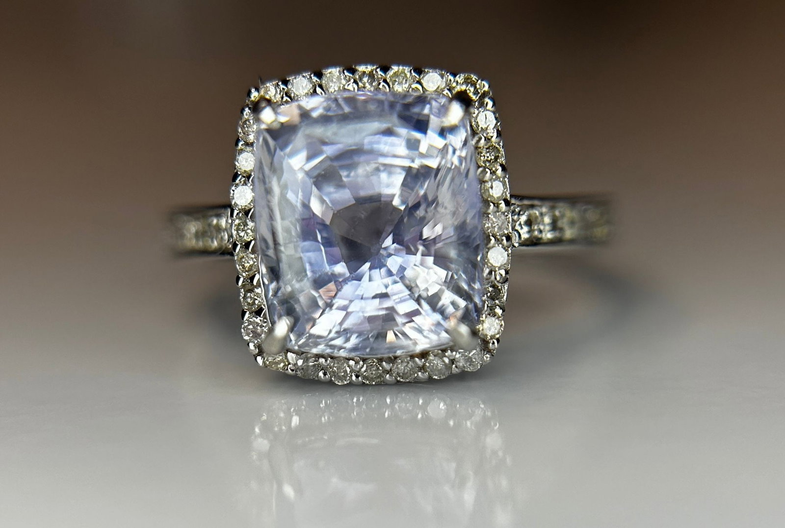 Beautiful 4.74 CT Unheated/Untreated Ceylon Blue Sapphire Diamonds & 18k Gold - 8