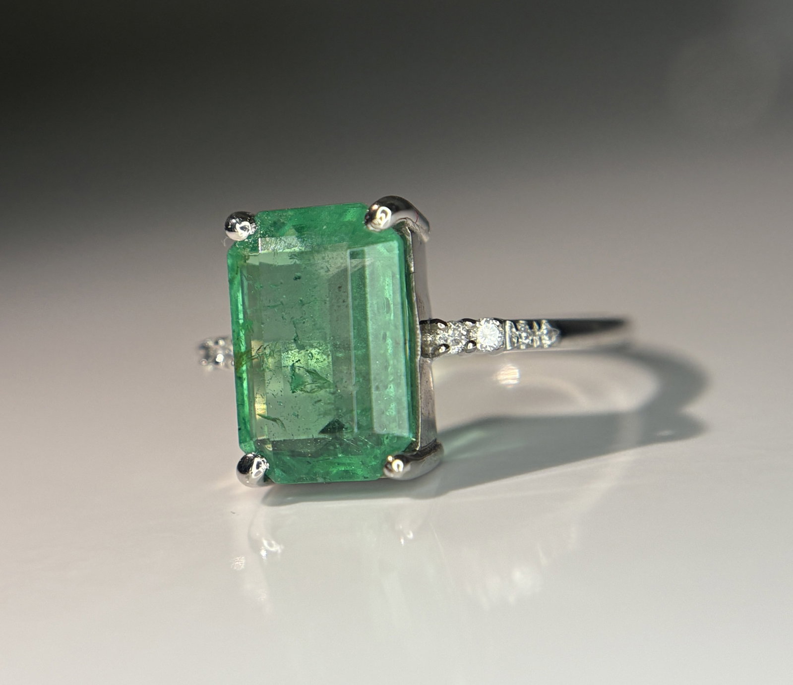 Beautiful 3.00 CT Natural Emerald Ring With Natural Diamonds & Platinum 950 - 3