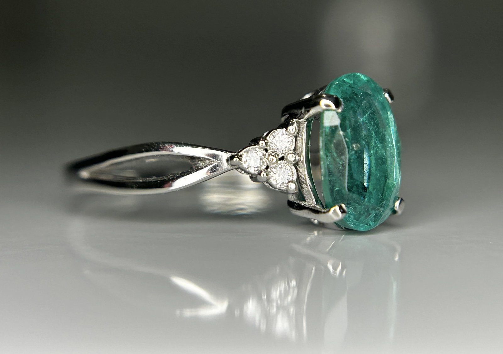 Beautiful Natural 1.35ct Emerald Ring With Natural Diamonds & Platinum 950 - 6