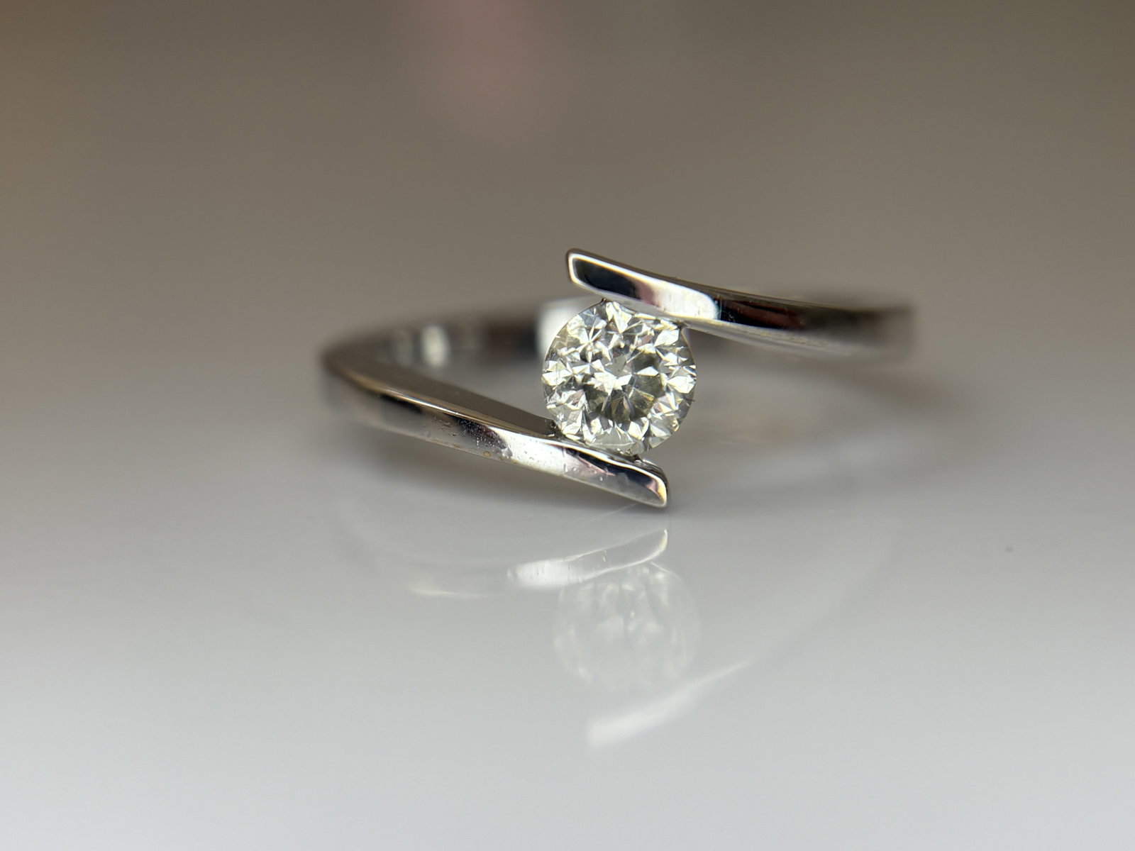 Beautiful Natural 0.45 CT S1 Diamond Ring With 18k Gold - 3