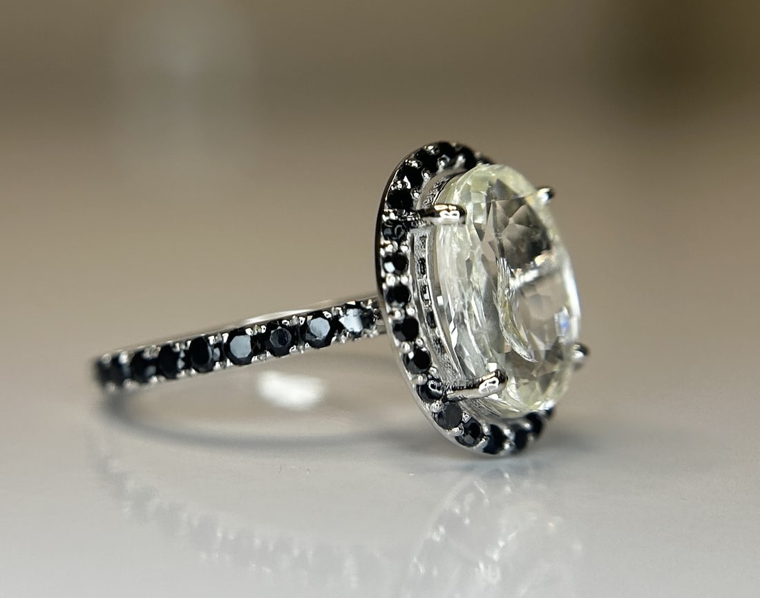Beautiful 3.56CT Natural Ceylon White Sapphire W Natural Diamonds & 18k Gold - 7
