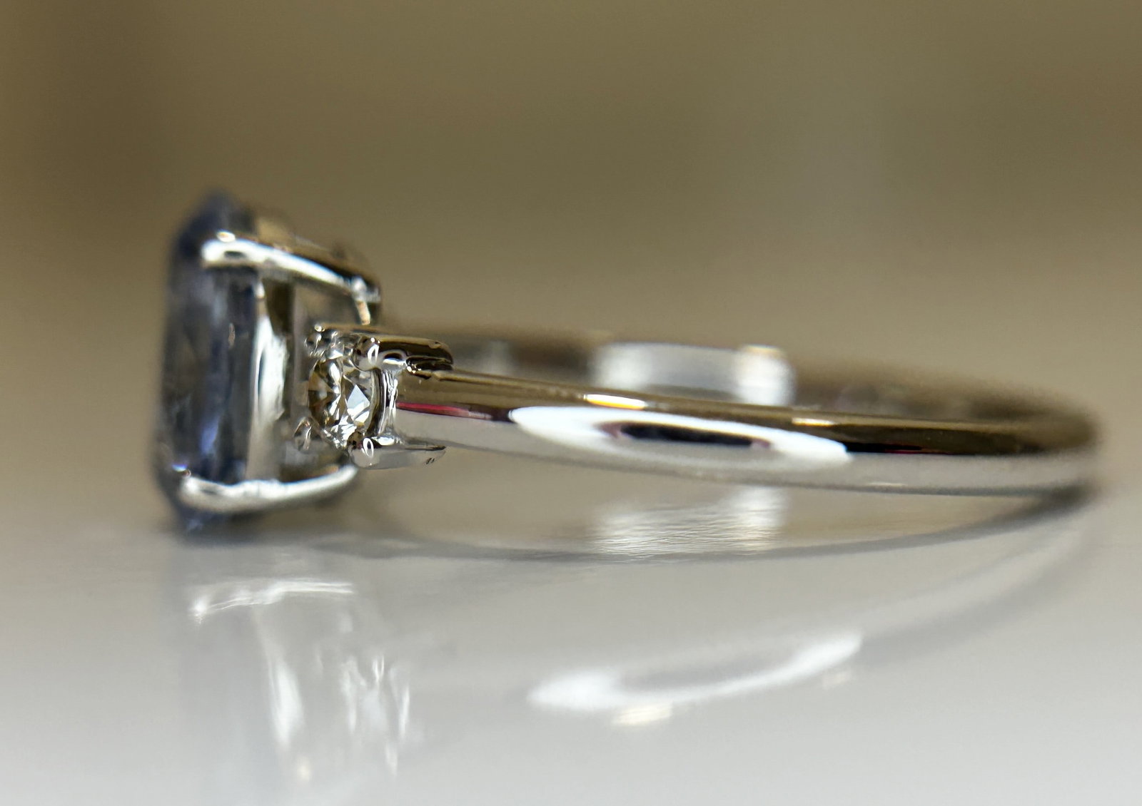 Beautiful 1.75 Ct Unheated Ceylon Cornflour Blue Sapphire Diamonds & 950 Platinum - 4