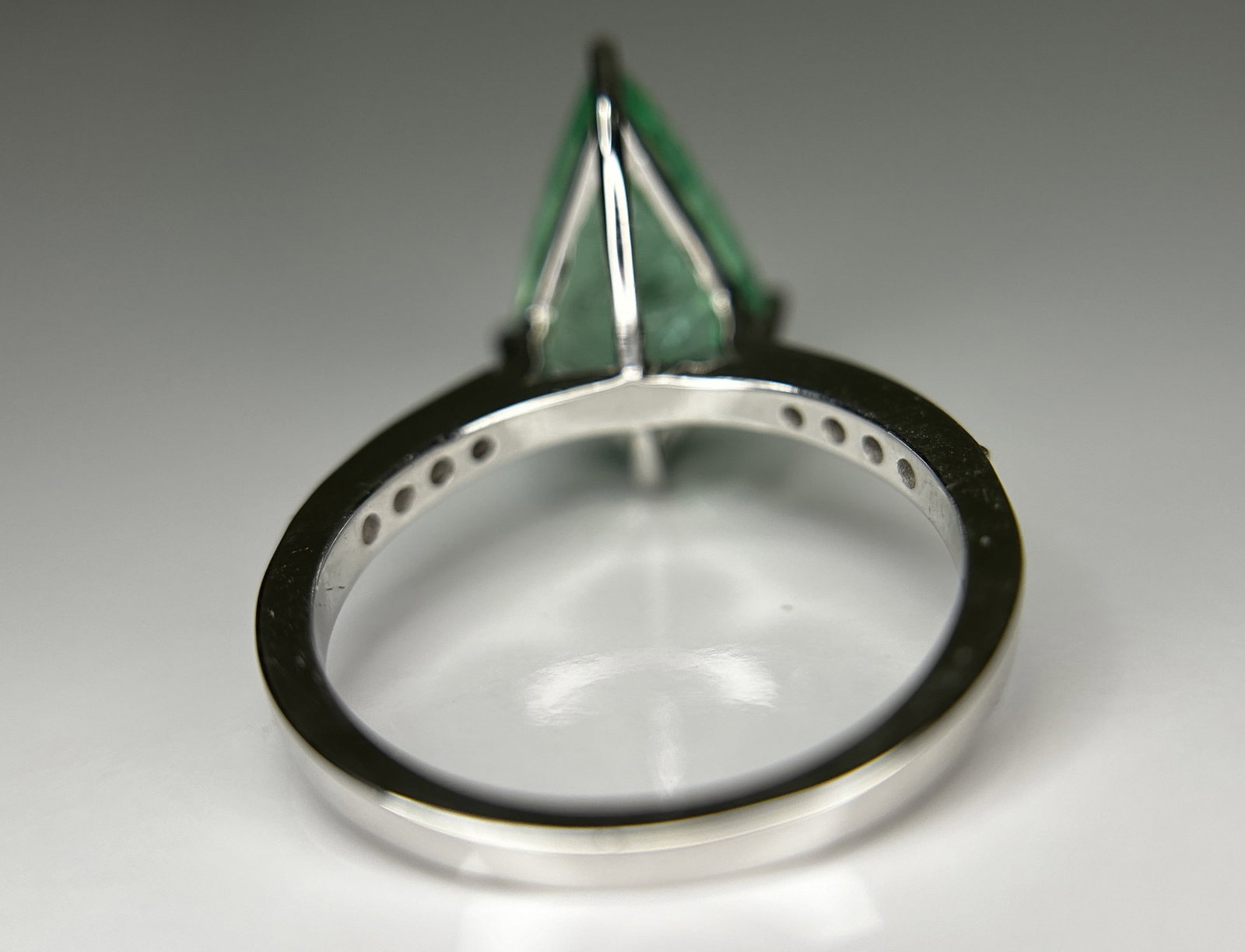 Beautiful Natural Columbian Emerald 3.63 CT With Natural Diamonds & 14k Gold - 5