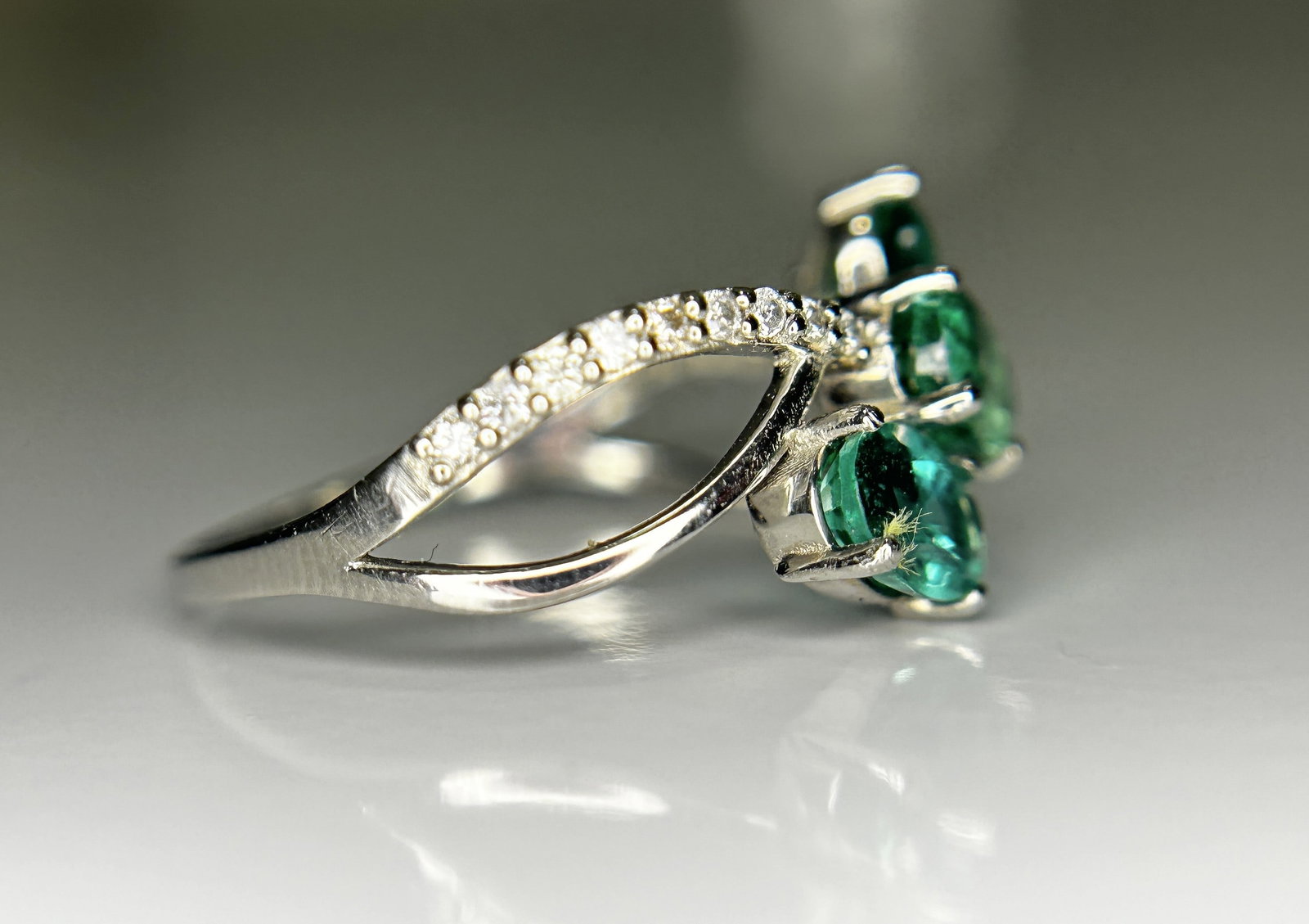 Beautiful 1.50 CT Natural Emerald Ring With Natural Diamonds & Platinum 950 - 6