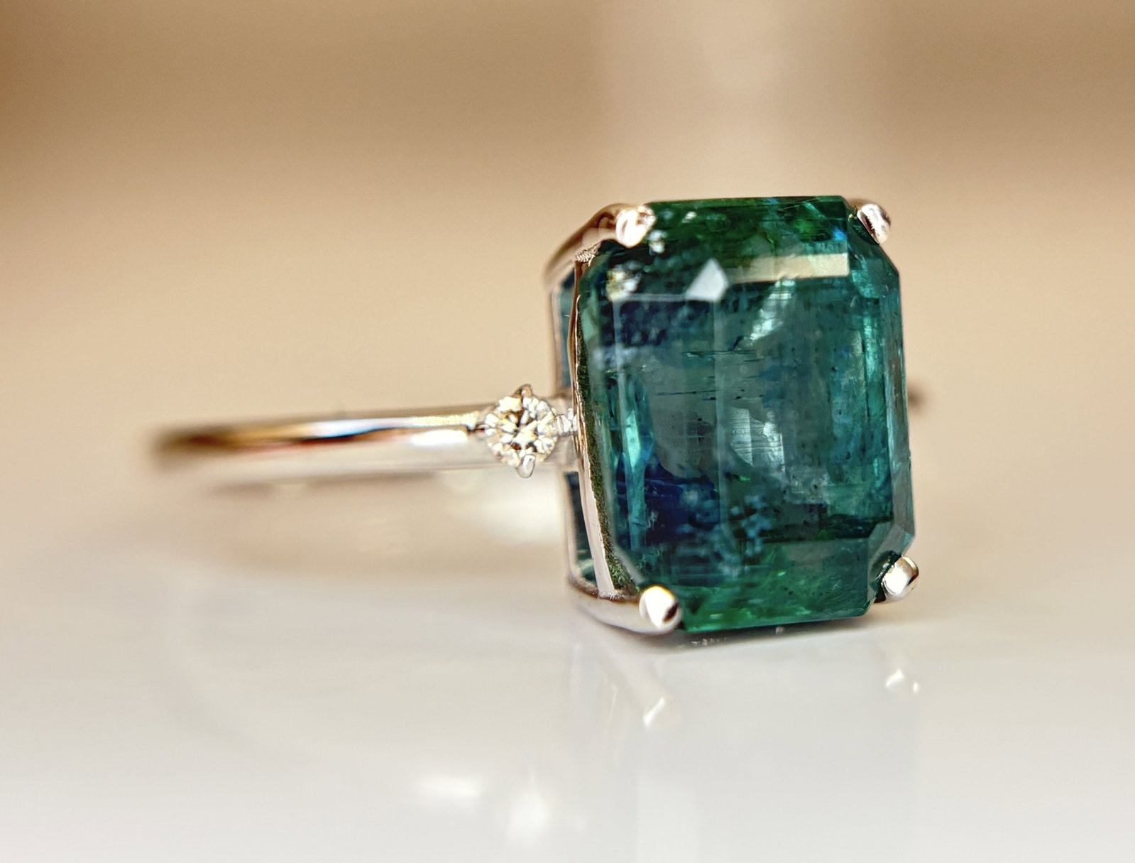 Beautiful 3.01 CT Natural Emerald Ring With Natural Diamonds & Platinum 950 - 2