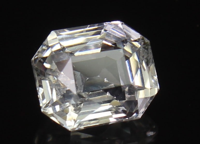 White Sapphire, 1.32 CT - 3
