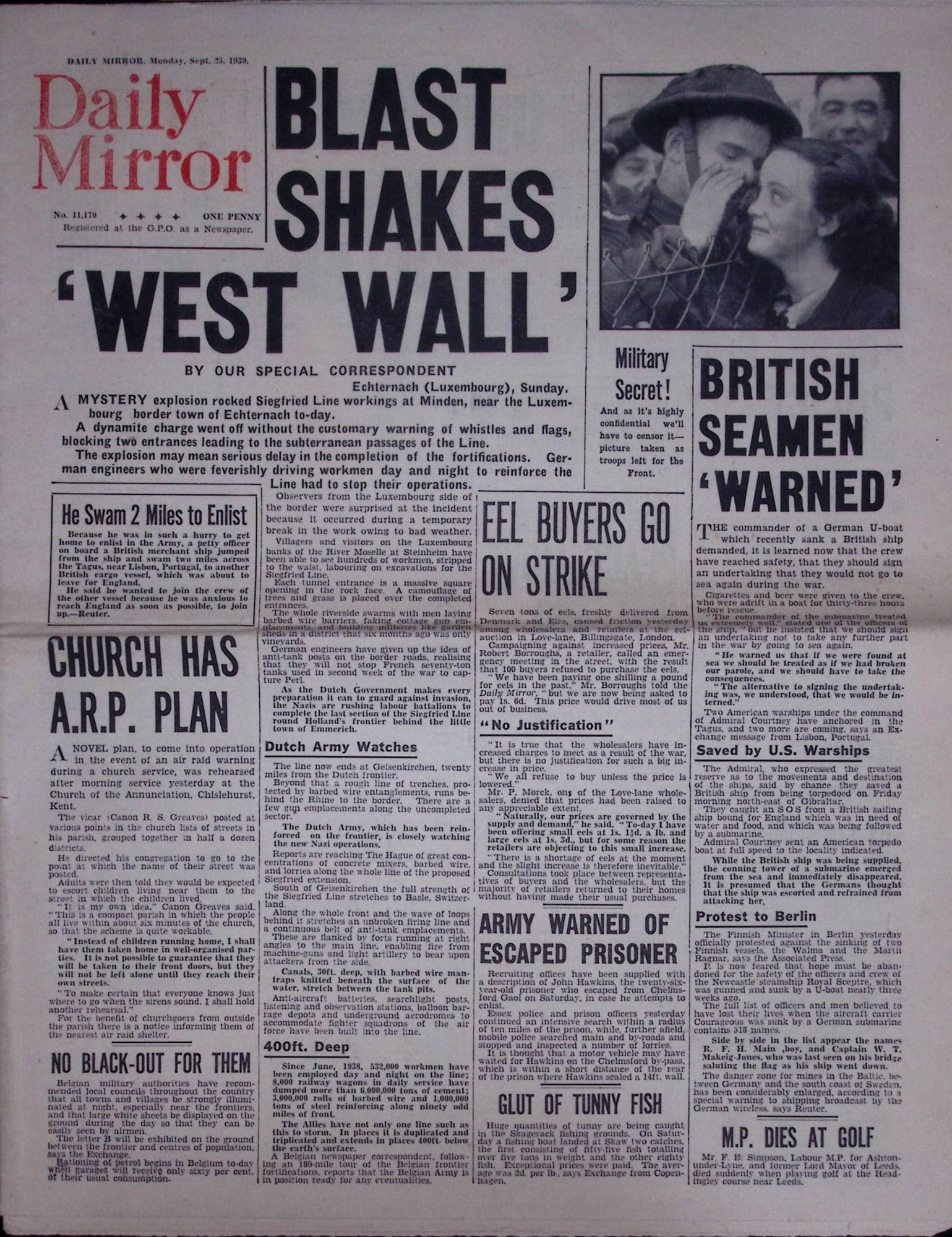 Job-Lot Original 1939 WW2 Newspapers Images & Reports of The War-23. - 2