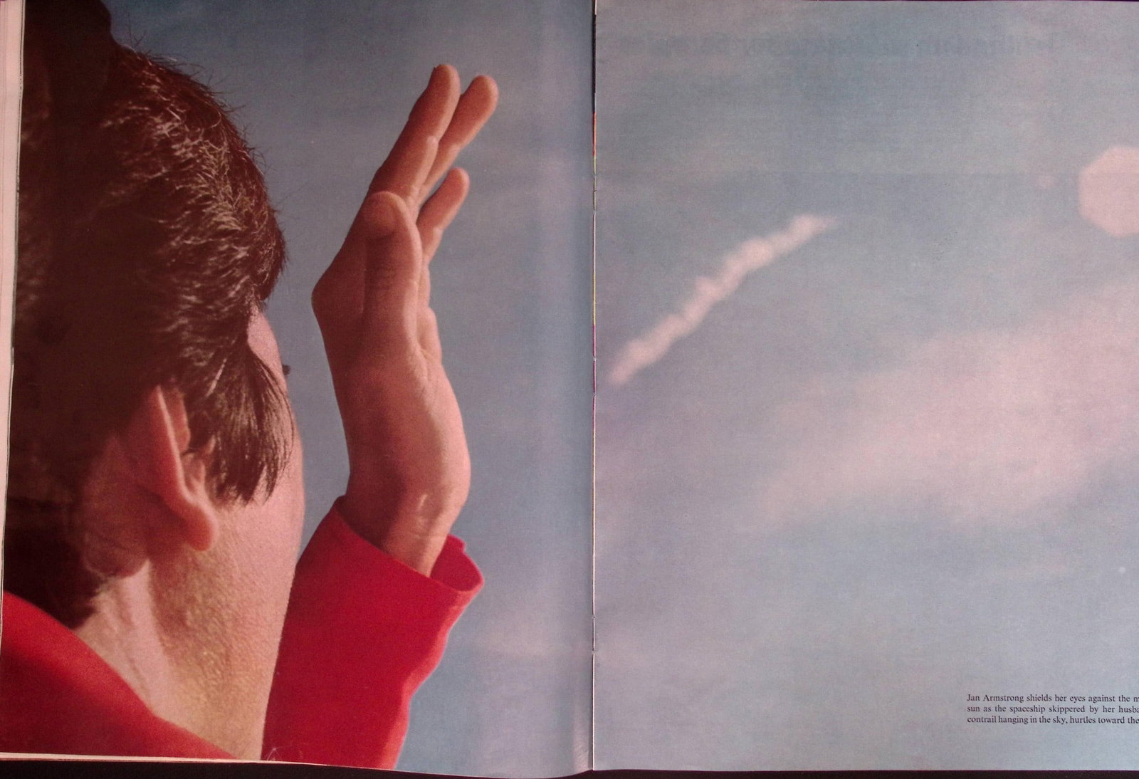 Apollo 11 Leaving For The Moon Landing 1969 Special Life Magazine. - 5