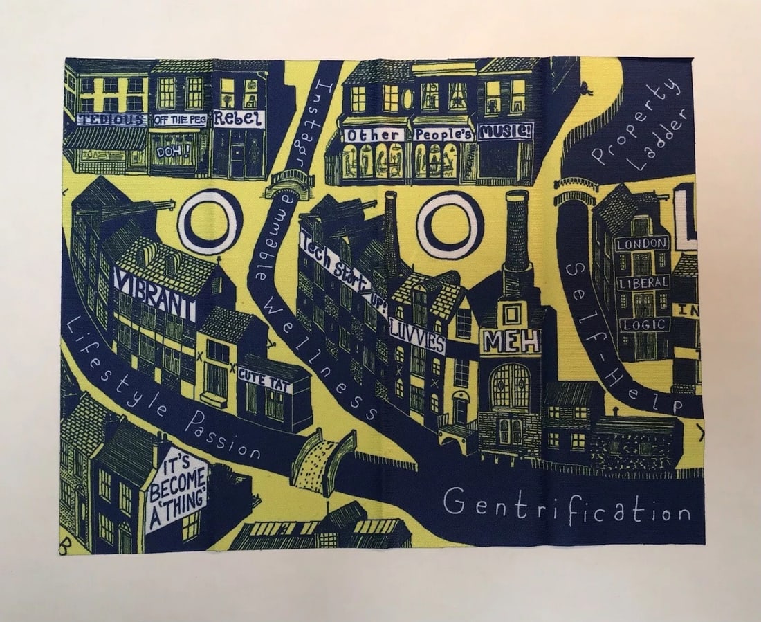 Grayson Perry RA Blue Gentrification: Title: Grayson Perry RA Blue Gentrification Description: Grayson Perry. Rare Gentrification Silk Cloth (19cm x 14.5cm). Looks stunning when framed. Absolute mint condition. 
