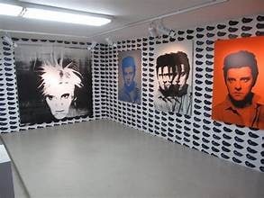 Gavin Turk (b1967) By Gavin Turk, Oversize Edition of Works, 400 Pages, 1st Edition, 2013, SOLD O... - 13