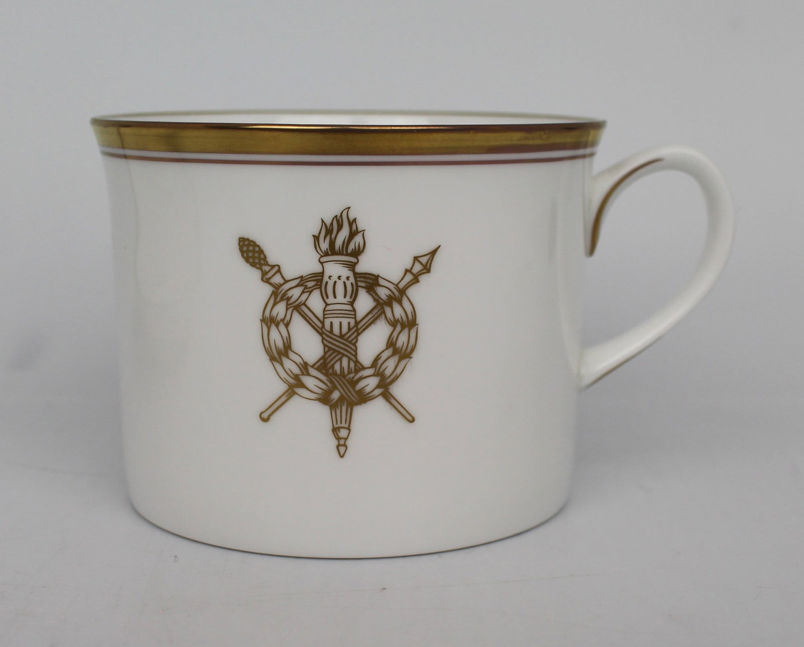 Royal Worcester Commemorative Tea Cup & Saucer Retailed by Harrods - 2