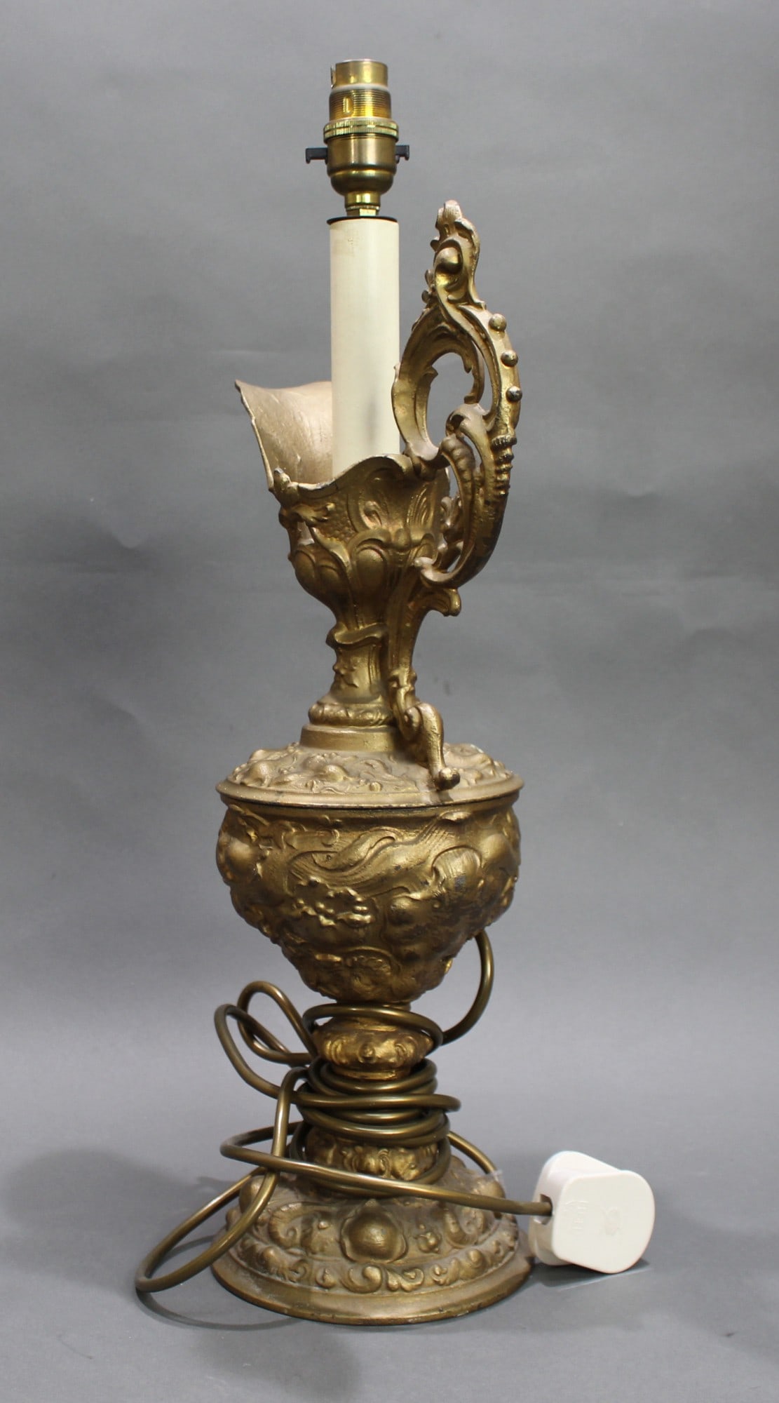Late 19th c. Gilded Metal Ewer Lamp – Later Electrified - 9