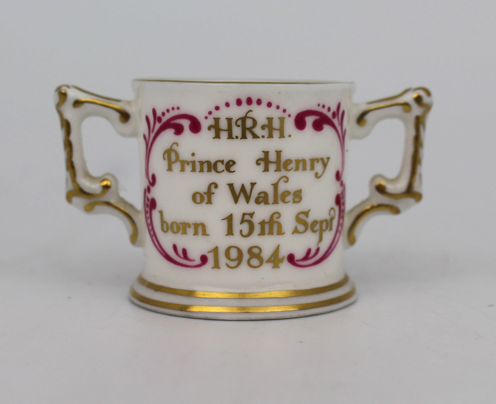 Royal Crown Derby miniature Royal Pinxton Roses Two Handled Cup - 2