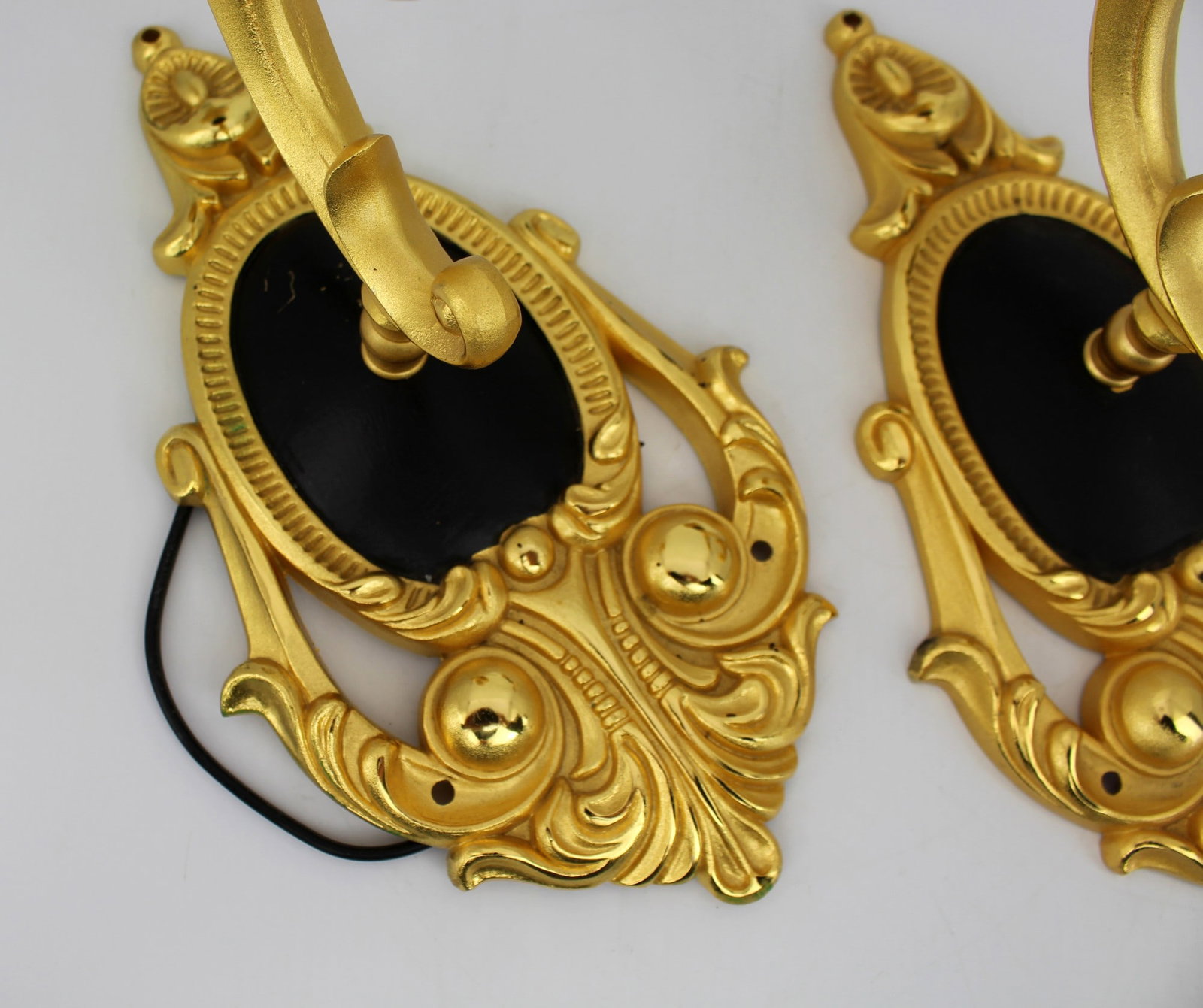 Pair of Vintage Italian Gilt Metal Wall Lights - 8