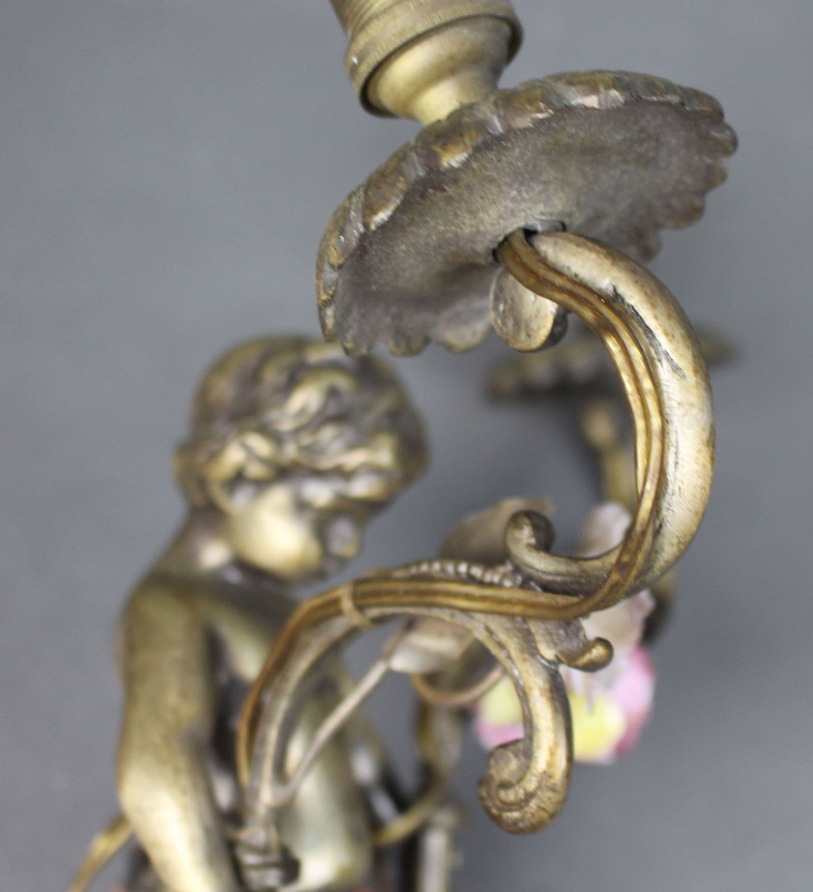 Pair of Antique French Style Cherub Wall Sconces with Porcelain Flowers - 7
