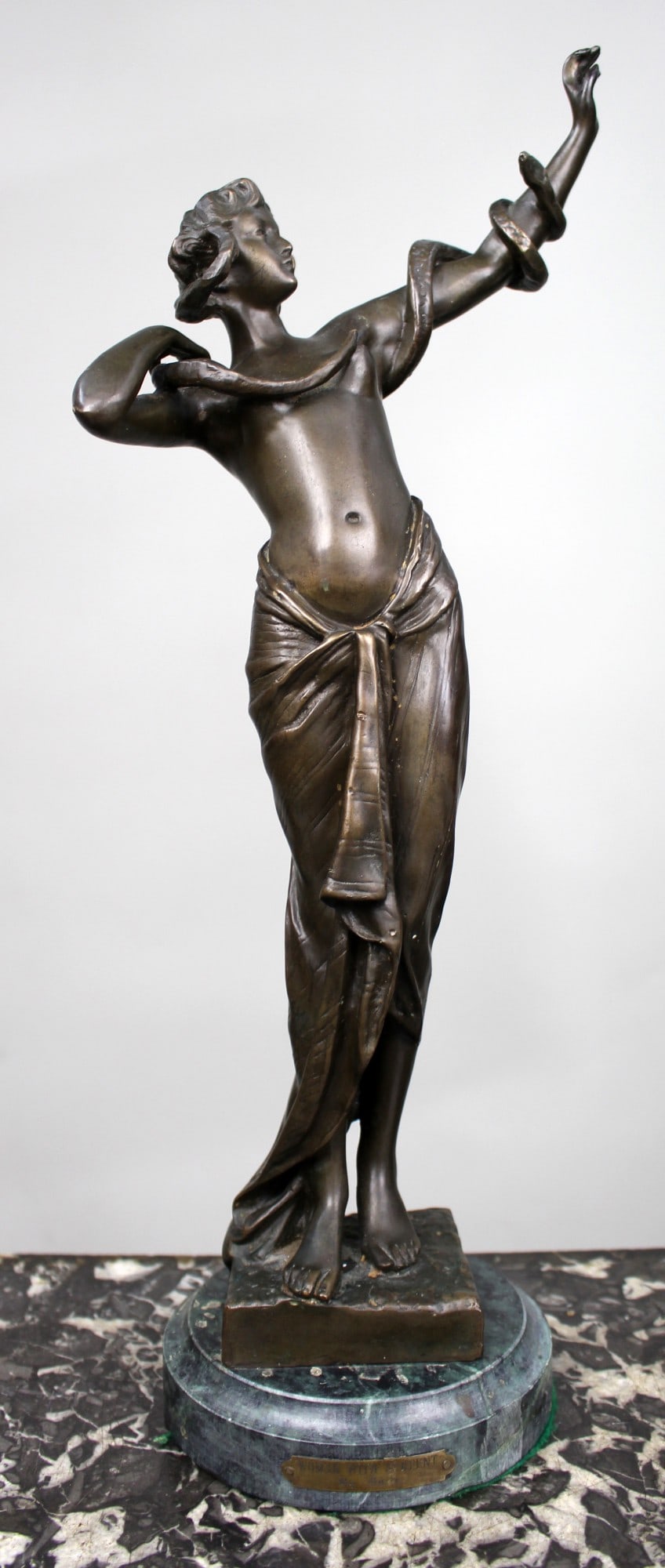 Fine Art Deco Bronze Sculpture Figure of a Woman with Serpent: Title: Fine Art Deco Bronze Sculpture Figure of a Woman with Serpent Description: Fine Art Deco Patinated Bronze Figure of a Woman with Serpent We are pleased to offer this characterful pa