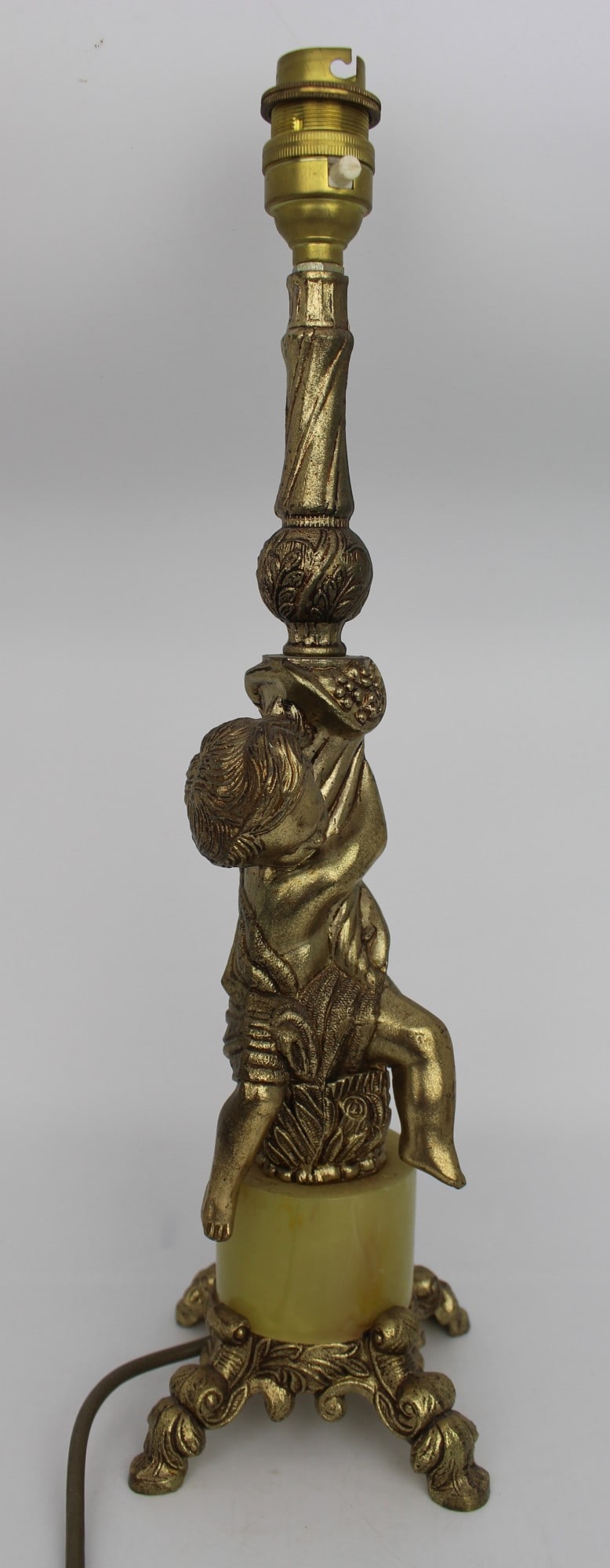 Vintage Brassed & Onyx Cherub Table Lamp: Title: Vintage Brassed & Onyx Cherub Table Lamp Description: Measures 10 x 10 x 39 (height) cm. Good vintage condition, long gold flex Condition: Used Delivery option: Collection & Delivery