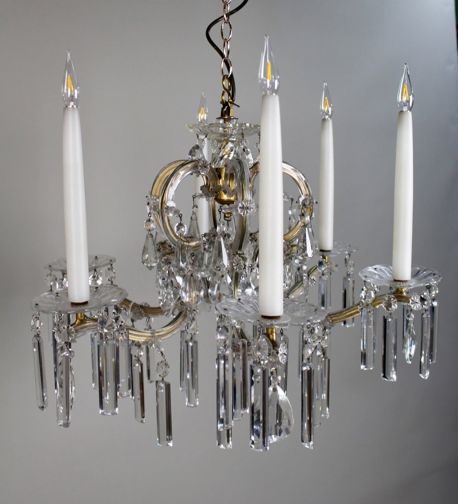 Suite of 3 Fine Cut Glass Crystal Chandeliers 1 Large & Pair - 4