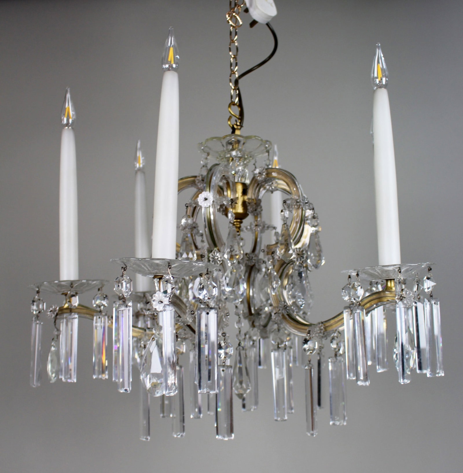 Suite of 3 Fine Cut Glass Crystal Chandeliers 1 Large & Pair - 5