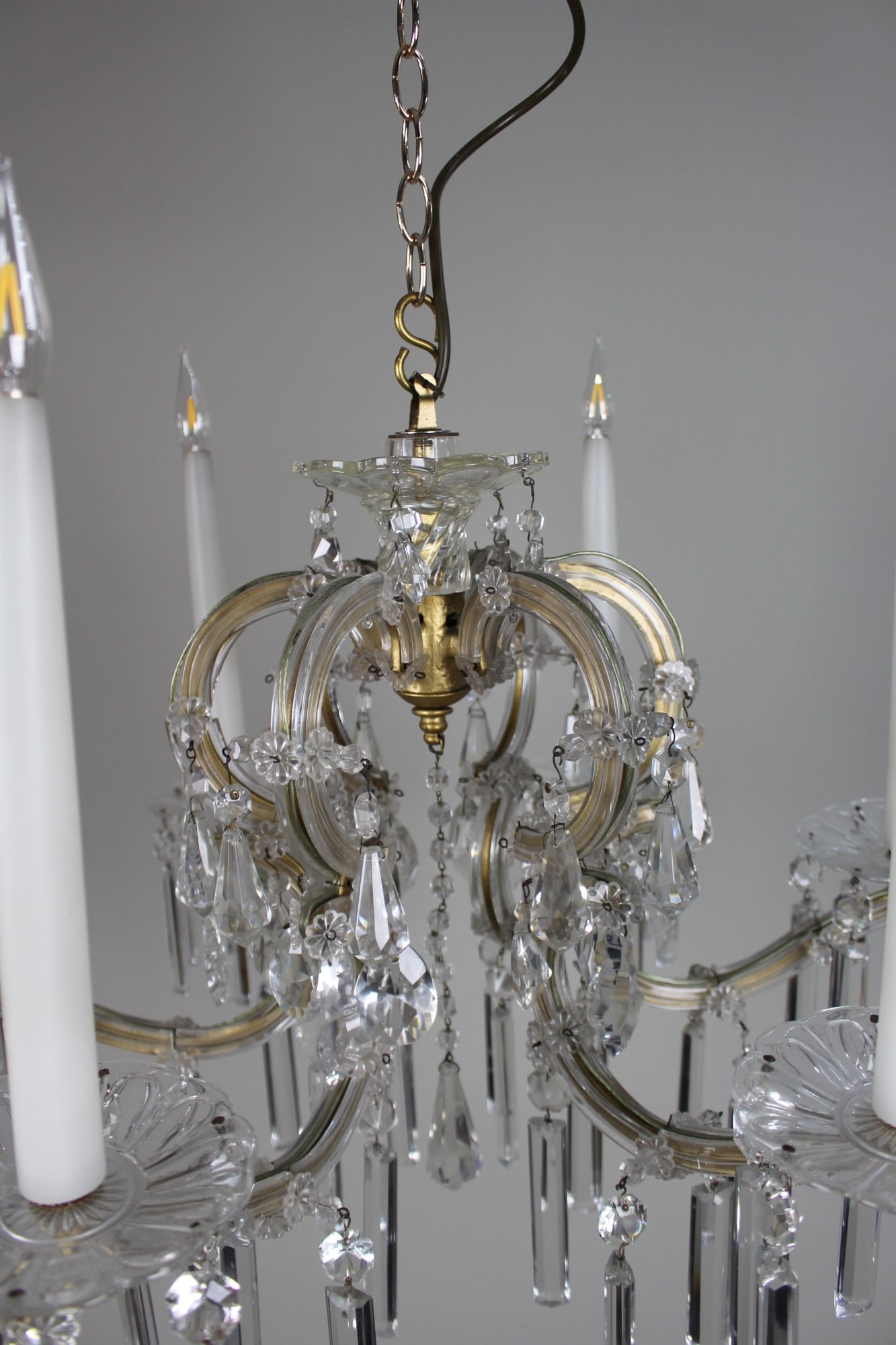 Suite of 3 Fine Cut Glass Crystal Chandeliers 1 Large & Pair - 8