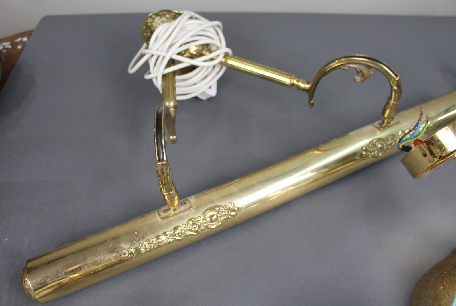 Collection of 5 Vintage Gold Plated Wall Lights - 4