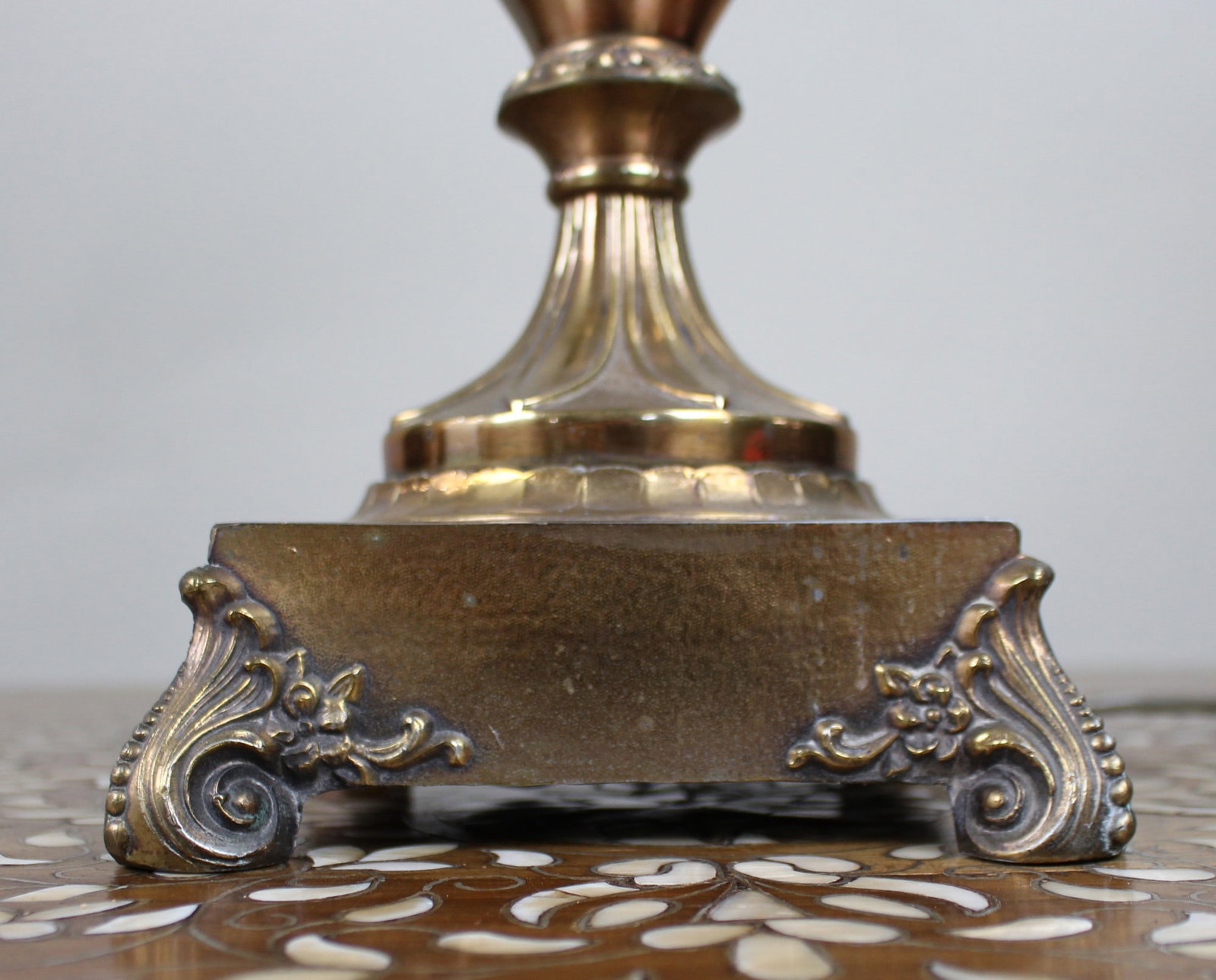 Large Vintage Bronze Table Lamp with Ornate Urn Base - 5