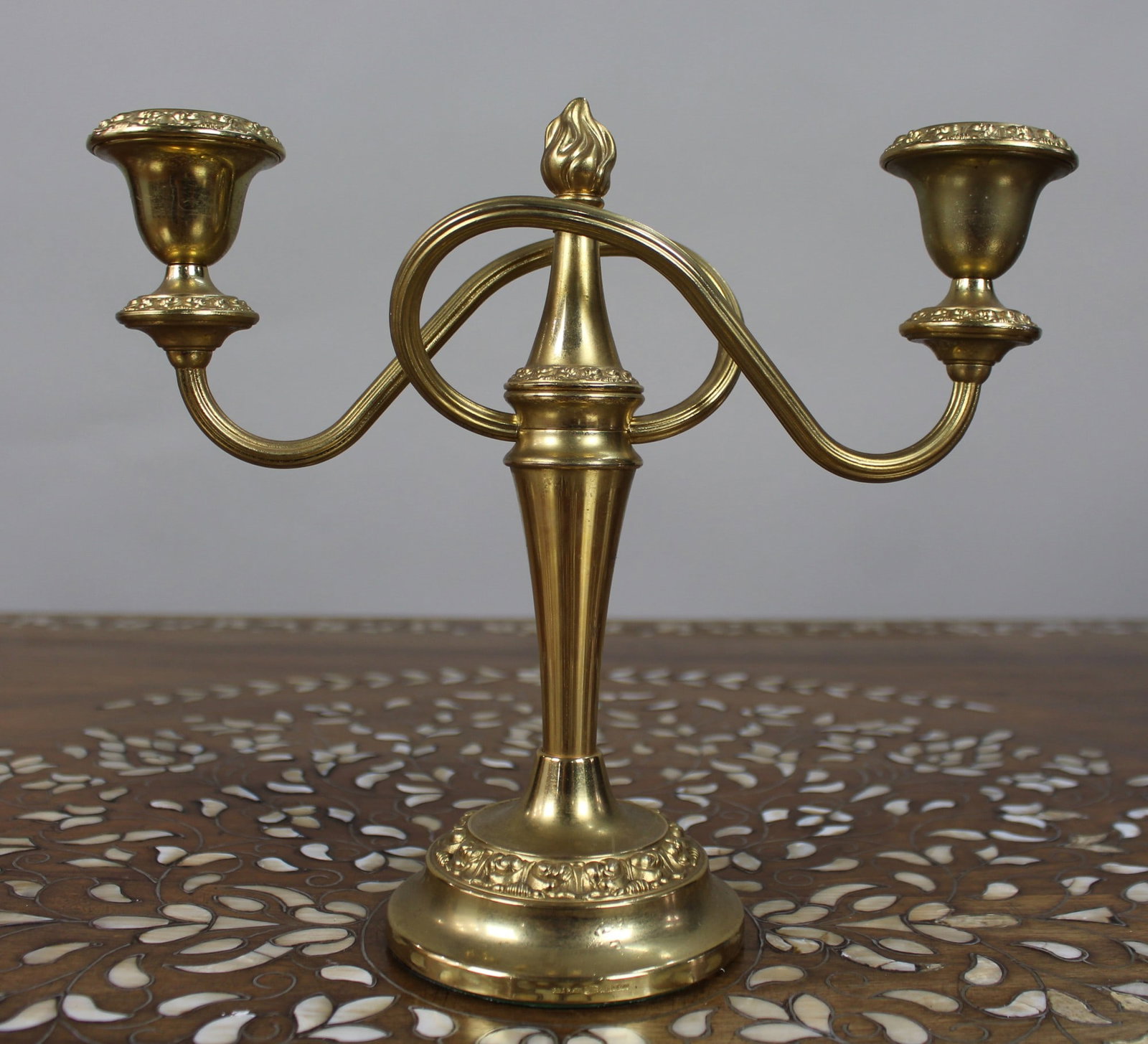 Vintage Gold-Plated Twin-Branch Candelabra: Title: Vintage Gold-Plated Twin-Branch Candelabra Description: Vintage Gold-Plated Twin-Branch Candelabrum A stylish vintage gold-plated two-branch candelabrum by Galanthe of England, crafted in the