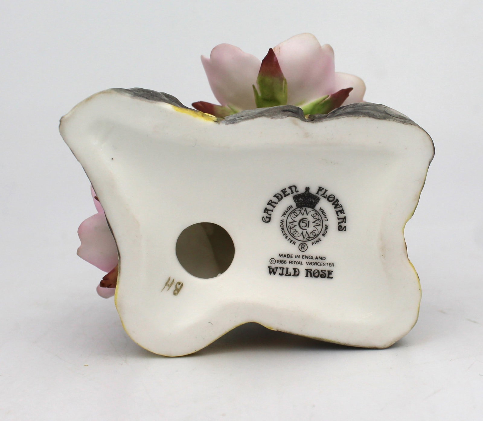 Royal Worcester Wild Rose Garden Flowers - 3