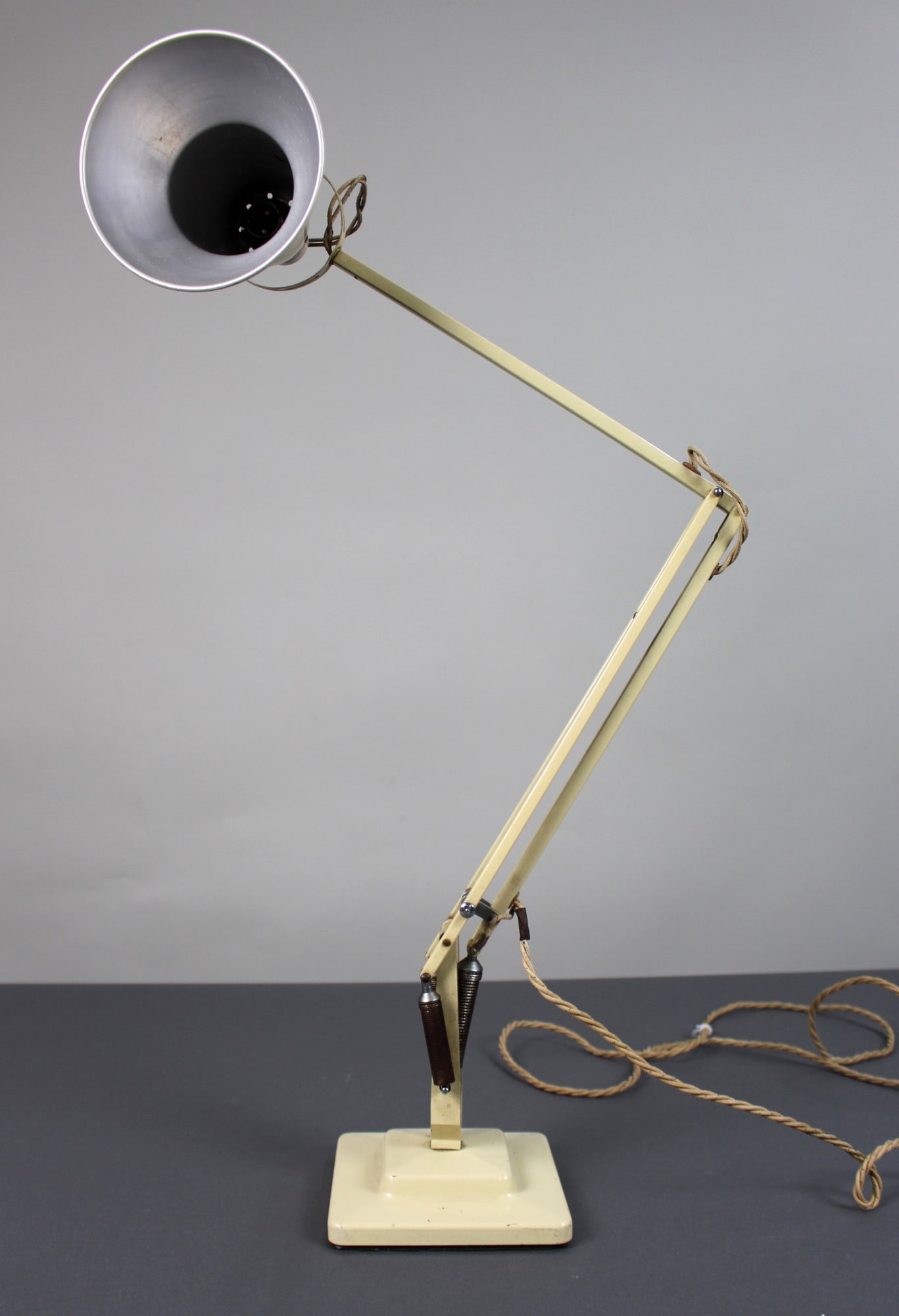 Original Anglepoise Desk Lamp Herbert Terry & Sons Ltd Redditch c.1940 (1 of 8)