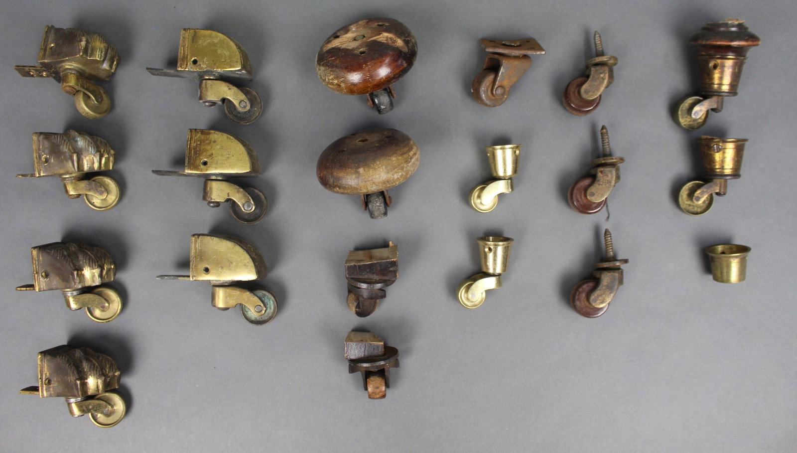 Collection of Antique & Vintage Castors & Wheels: Title: Collection of Antique & Vintage Castors & Wheels Description: Collection of Antique & Vintage Castors & Wheels A mixed collection of antique and vintage furniture ca