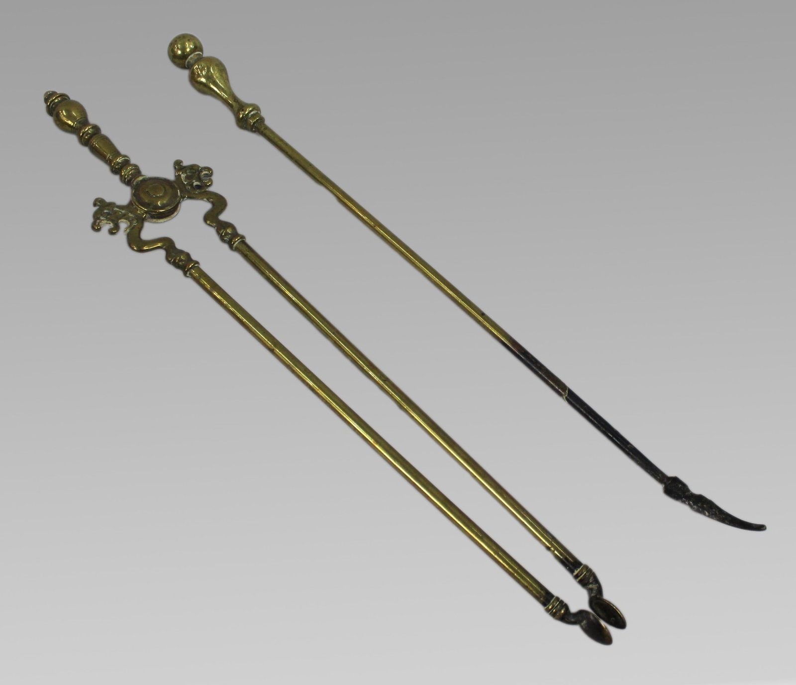 Antique Brass Fire Dogs and Companion Set, c.1850–1880 - 3