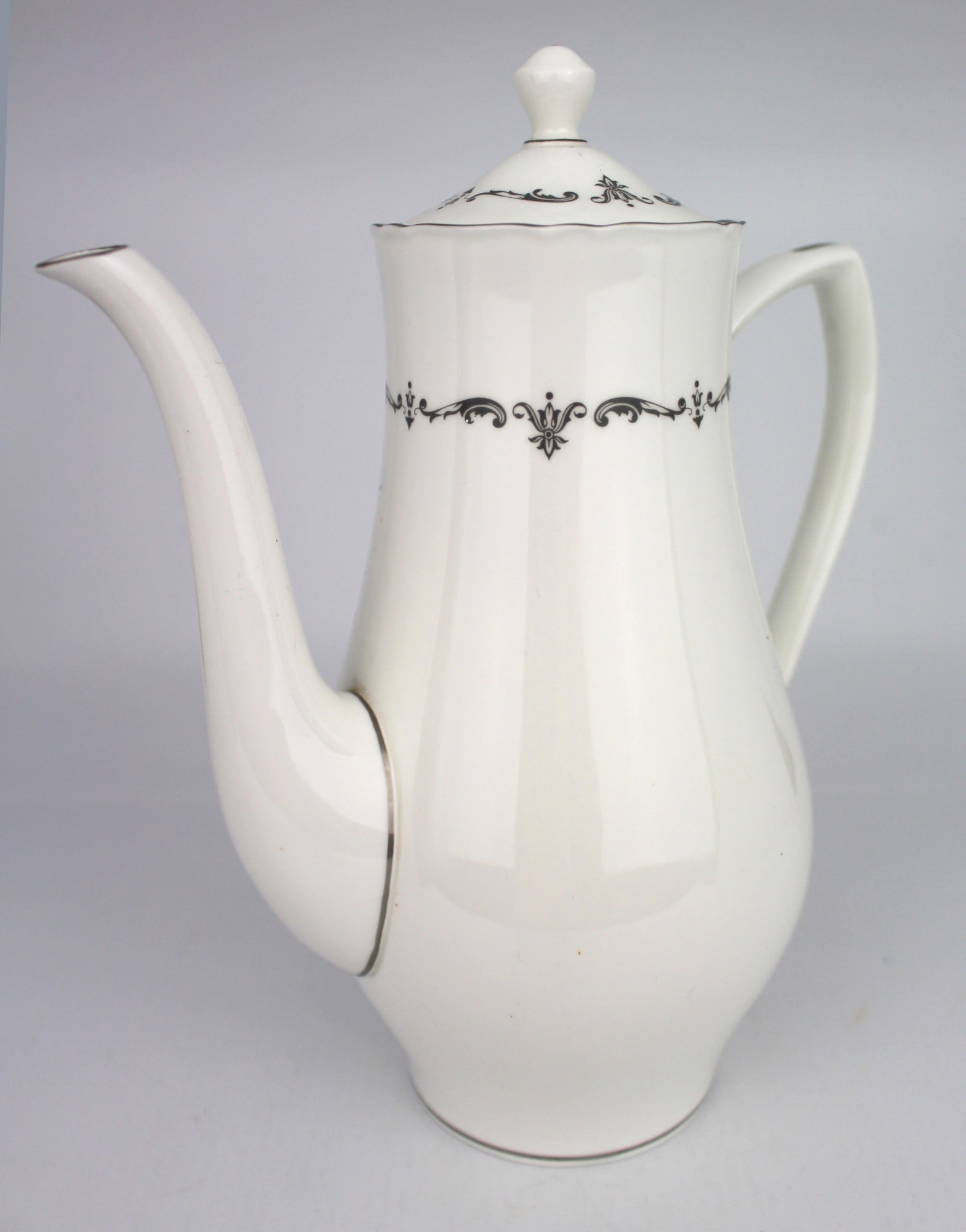 Royal Worcester Silver Chantilly Coffee Pot - 2