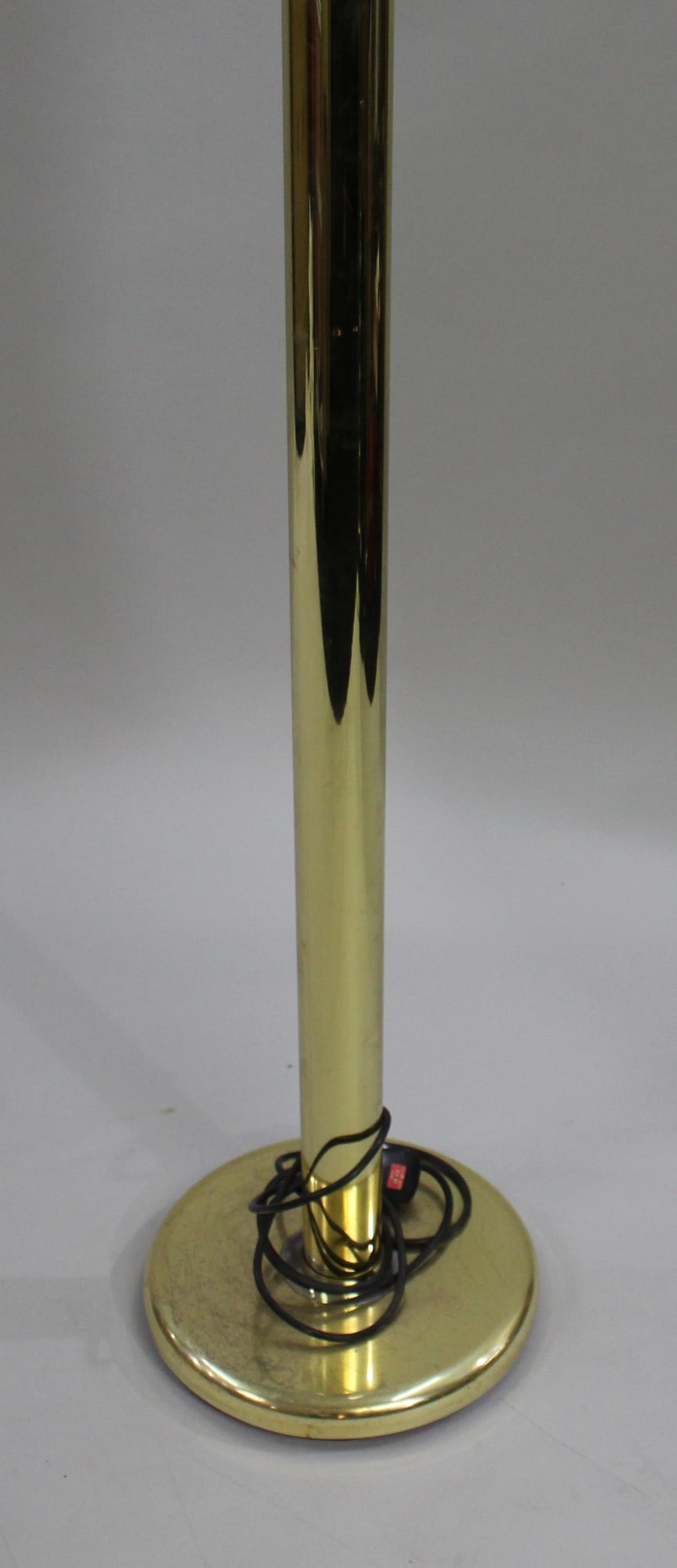 Brass Standard Lamp With Vintage Glass Shades - 3