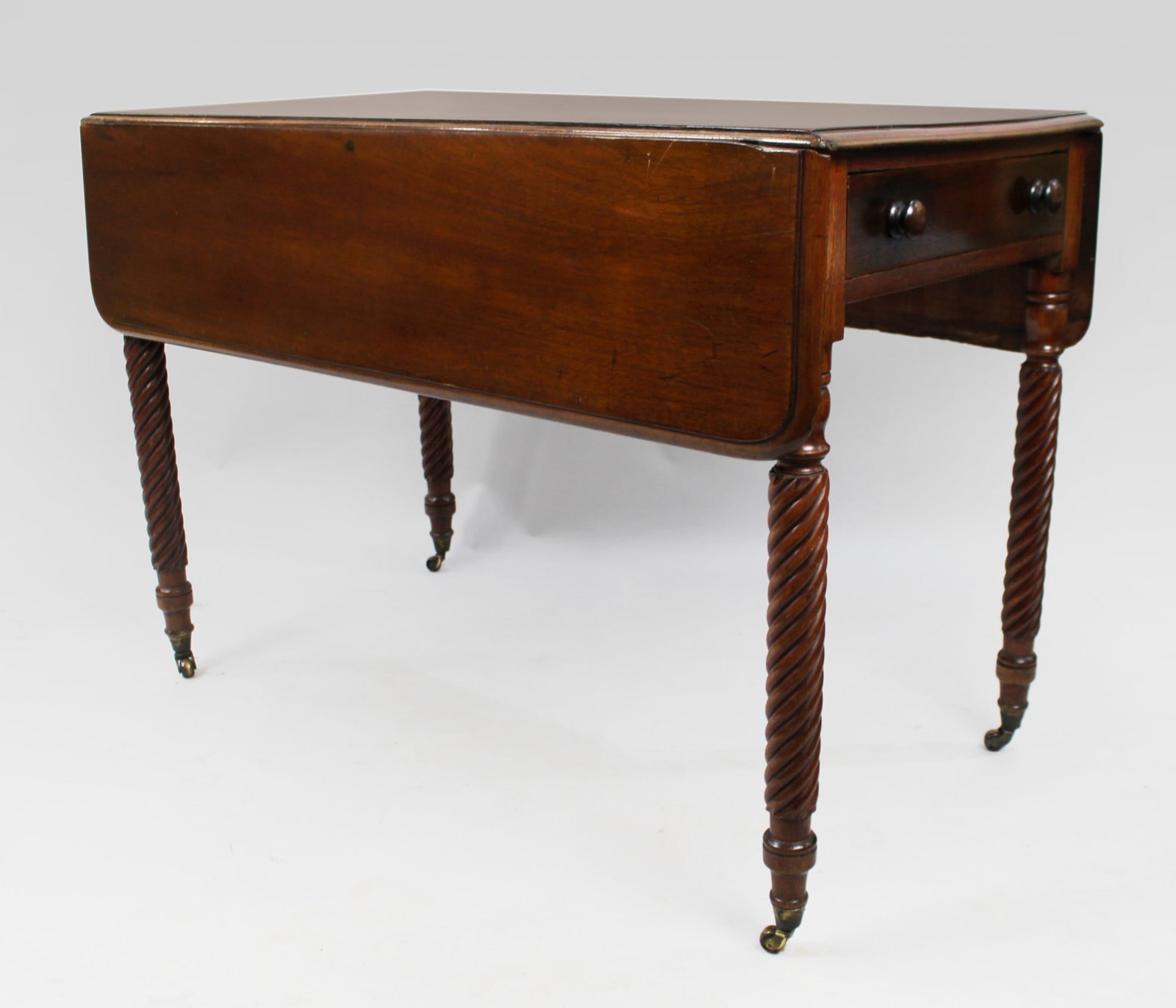 Victorian Mahogany Pembroke Table: Title: Victorian Mahogany Pembroke Table Description: Victorian Mahogany Pembroke Table 19th Century English This 19th-century English Pembroke table is crafted from mahogany and features a single