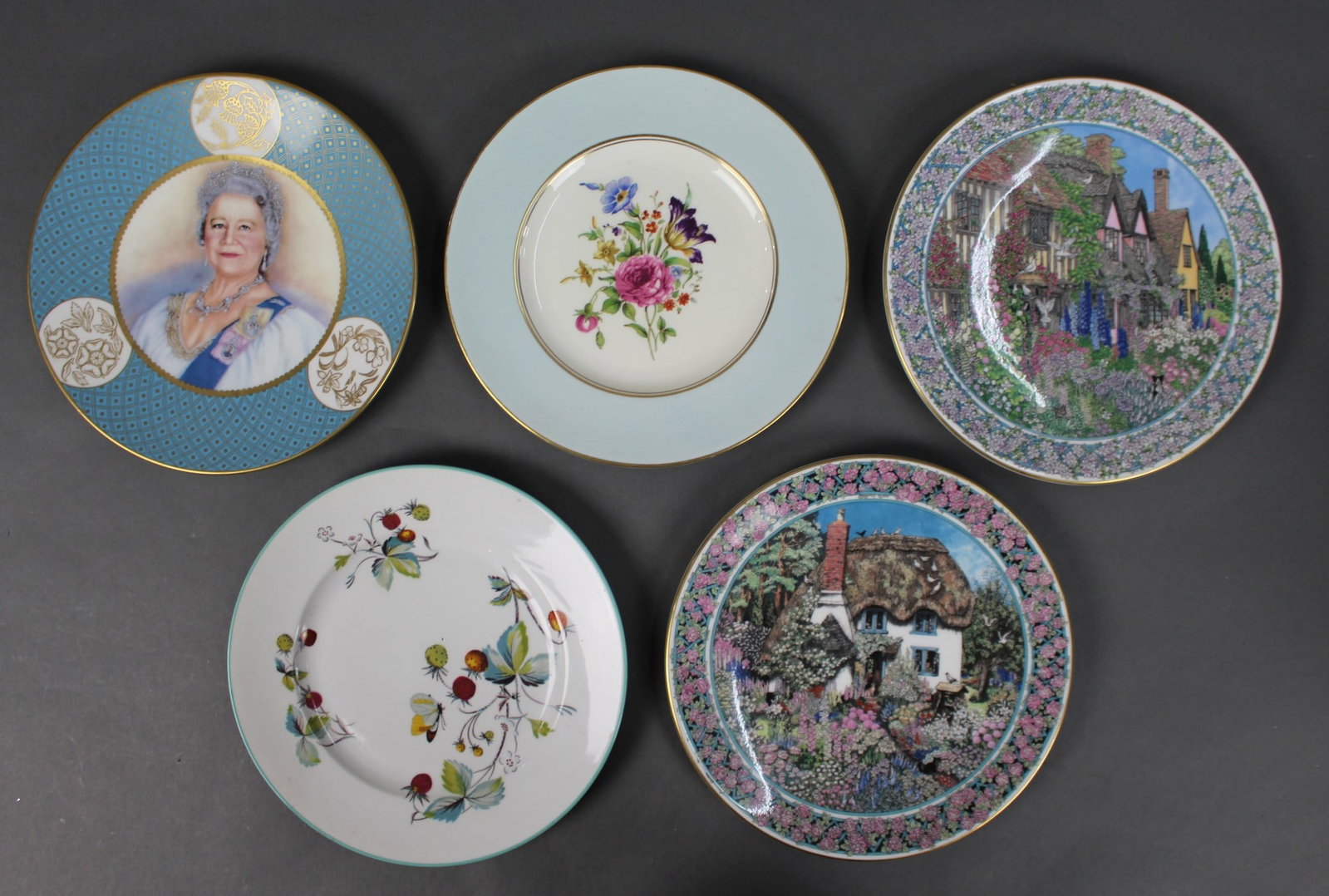 Collection of 5 Royal Worcester Cabinet Plates (1 of 1)