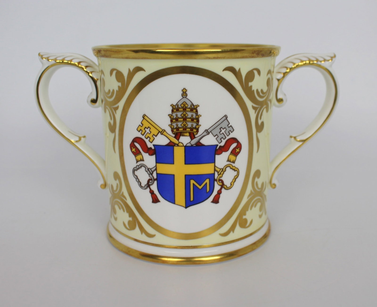 Royal Worcester Two Handled Pope John Paul Loving Cup - 6