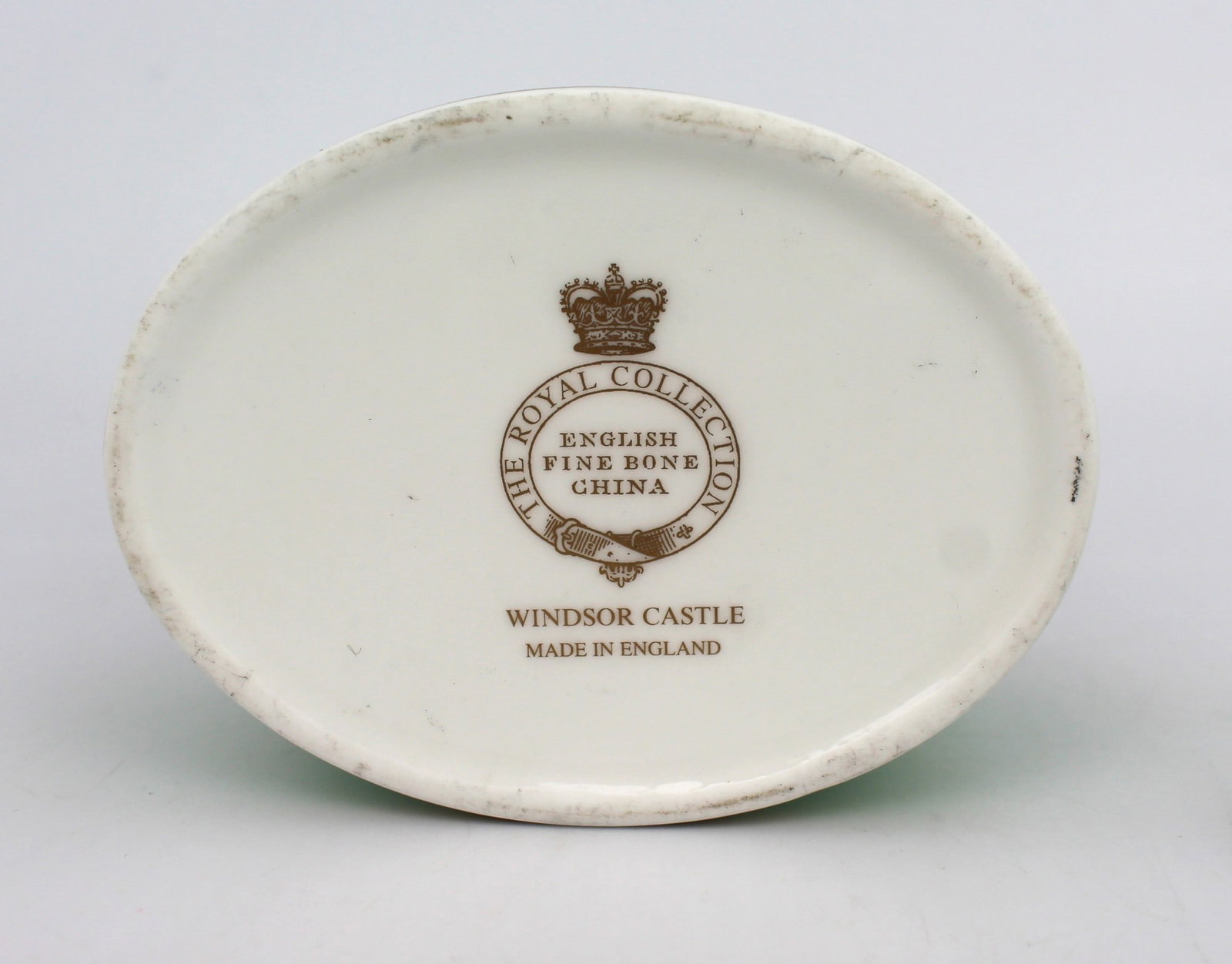 Royal Collection Windsor Castle Lidded Pot - 12