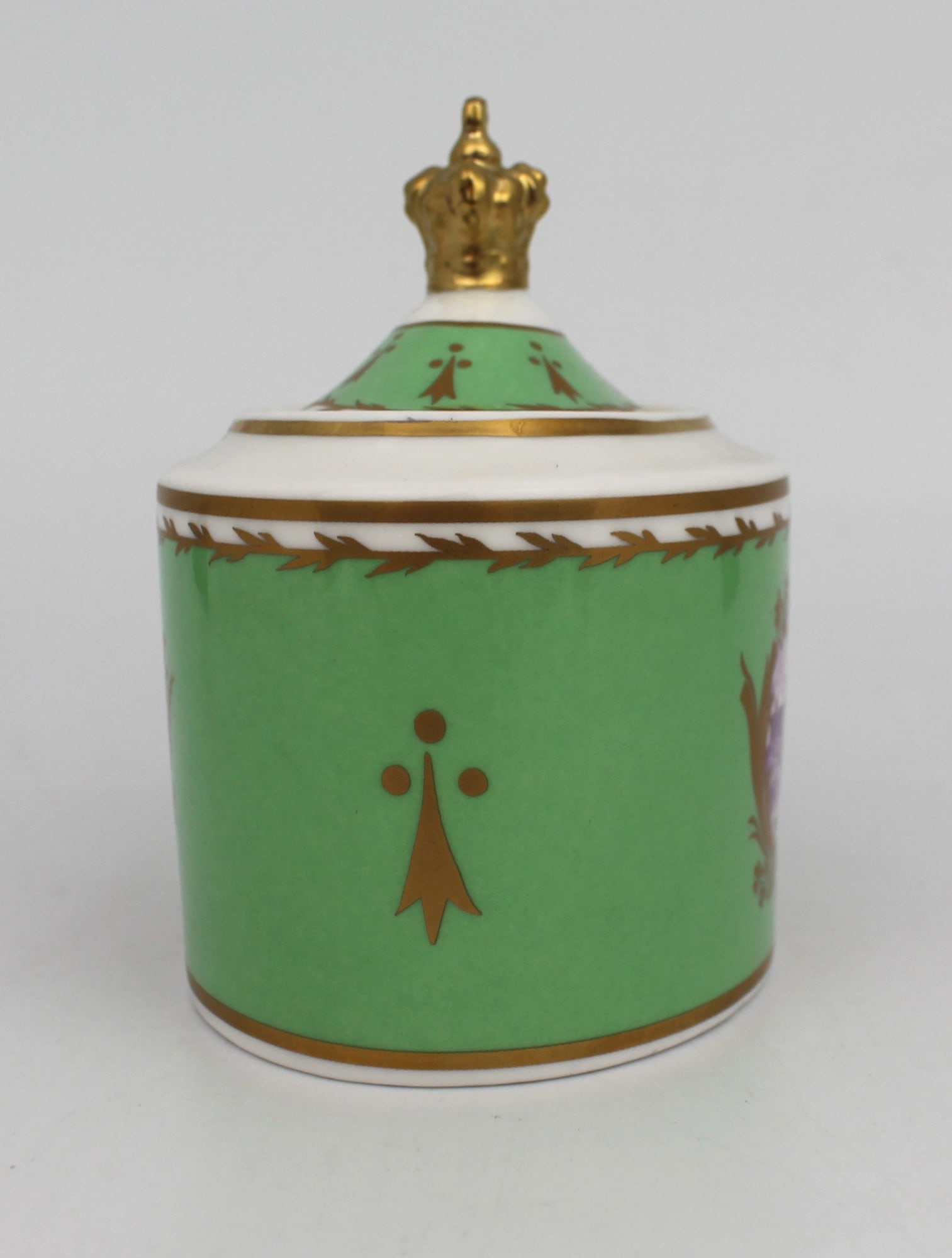 Royal Collection Windsor Castle Lidded Pot - 6