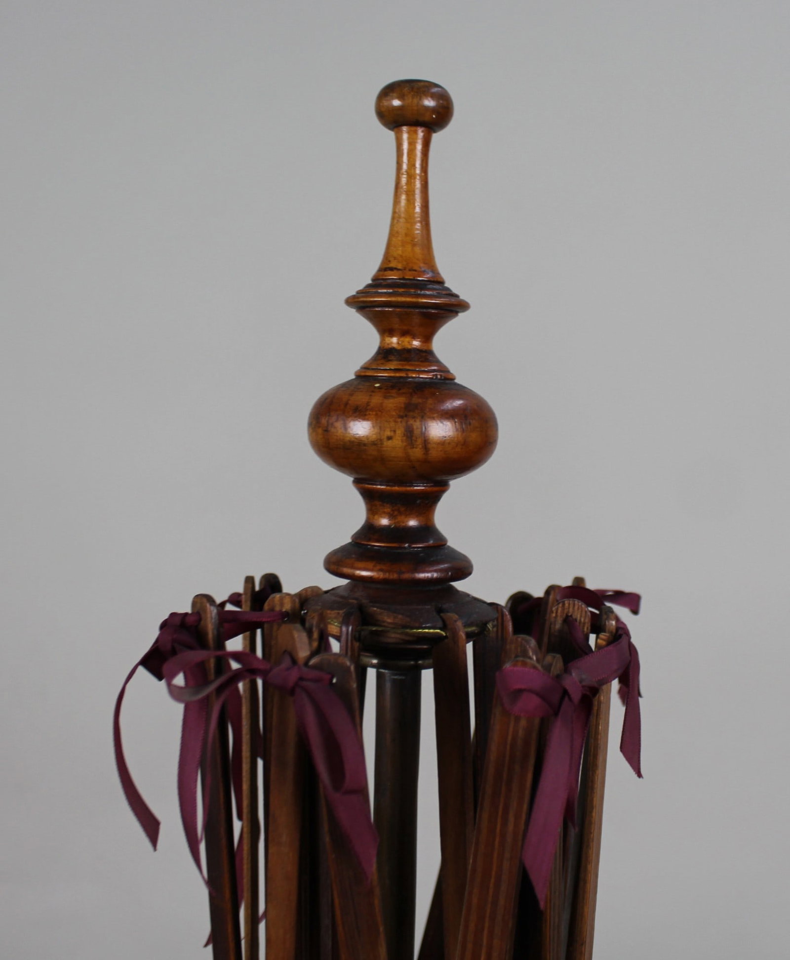 Victorian Wooden Yarn Swift / Wool Winder on Stand, c.1850 - 3