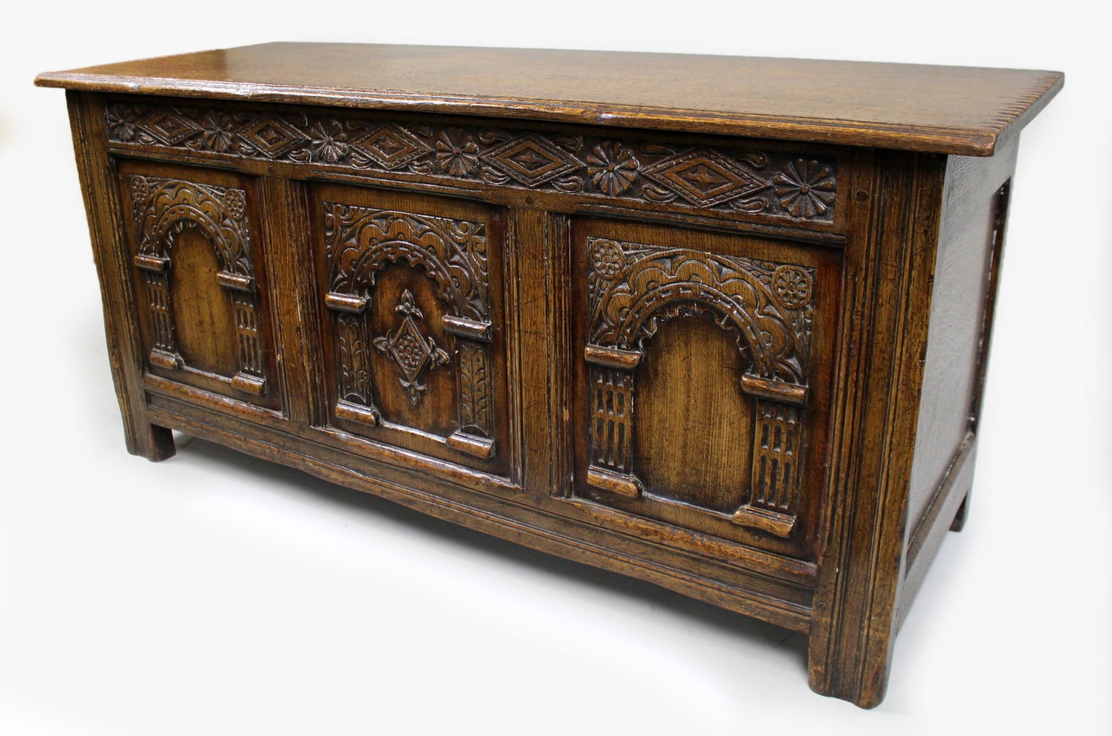 Heavily Carved Oak Coffer in the Jacobean Taste - 6