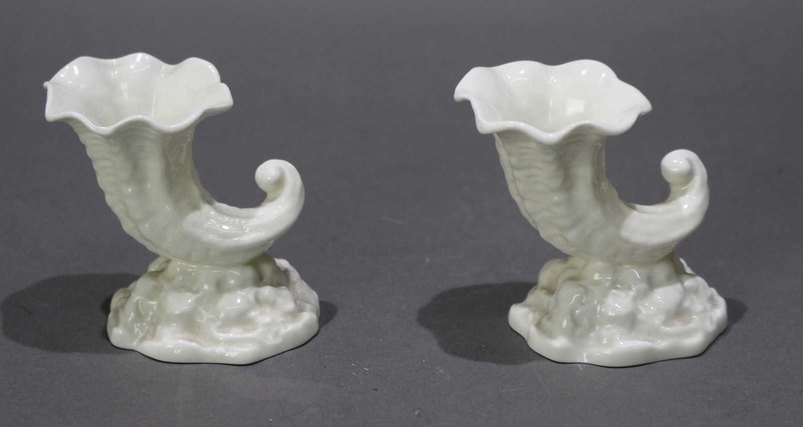 Pair of Royal Worcester Cornucopia Bud Vases 3212 1960 - 5